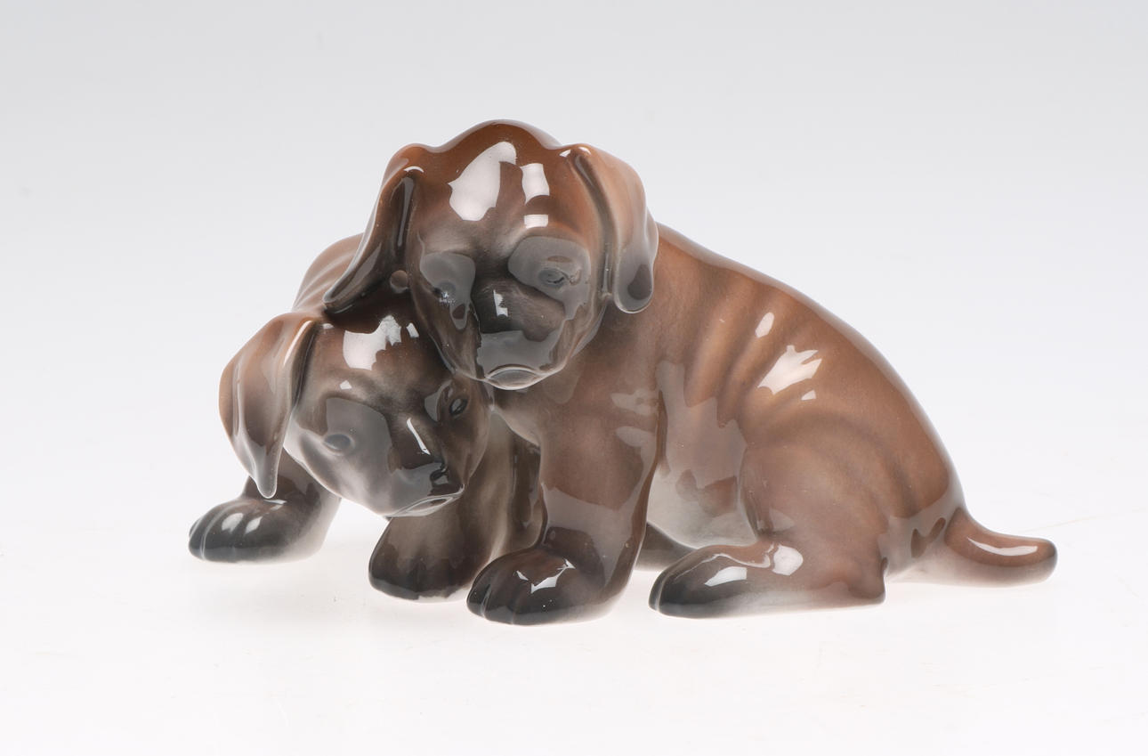 FIGURIN, porslin, Hundar, Rörstrand, 1900-tal.