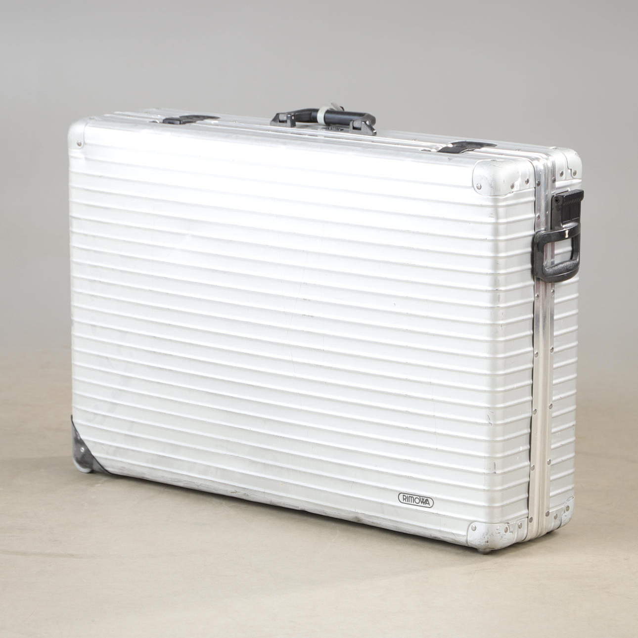 SUITCASE, aluminium, Rimowa.
