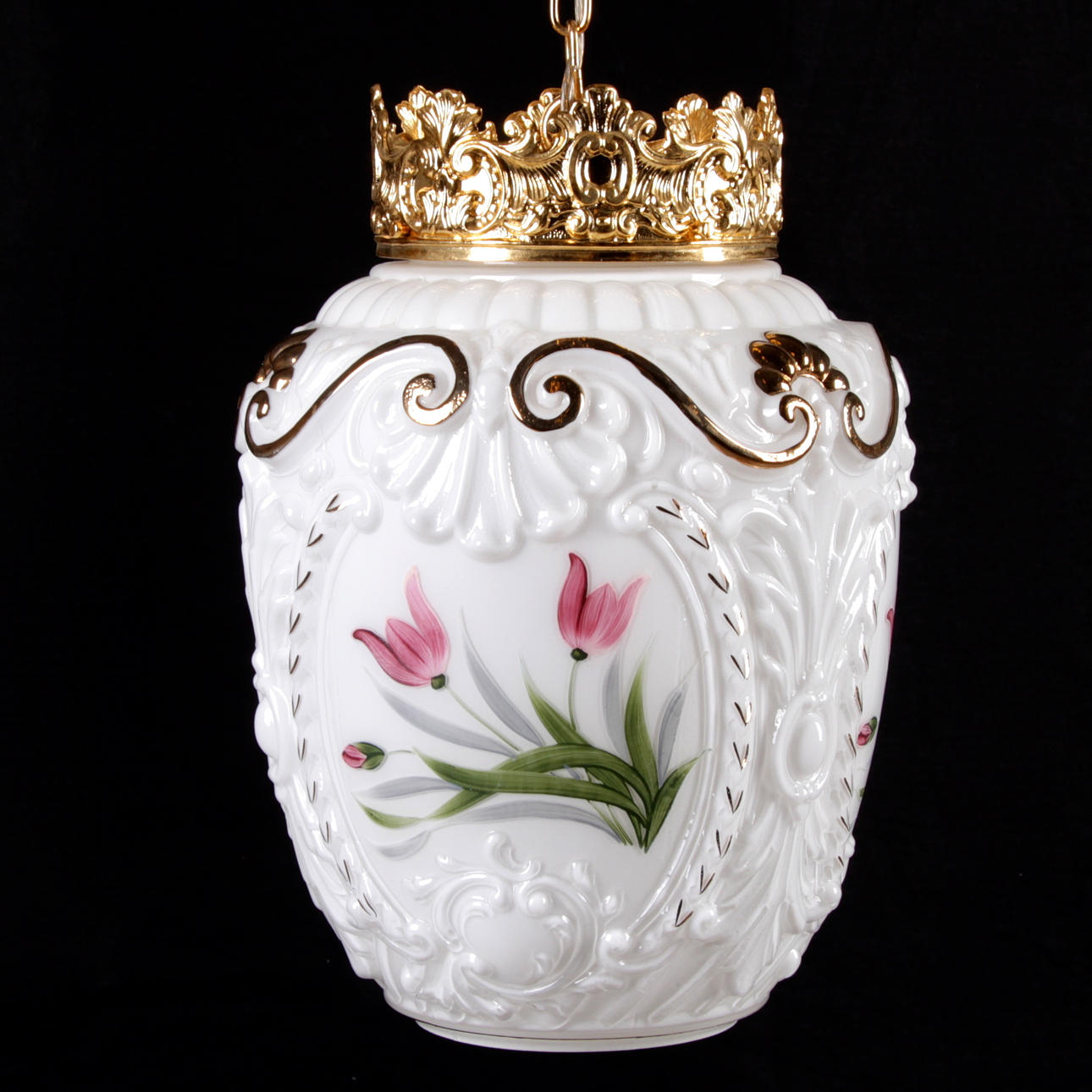 TAKARMATUR, vitt glas och gulmetall, jugendstil, 1900-talets andra hälft.