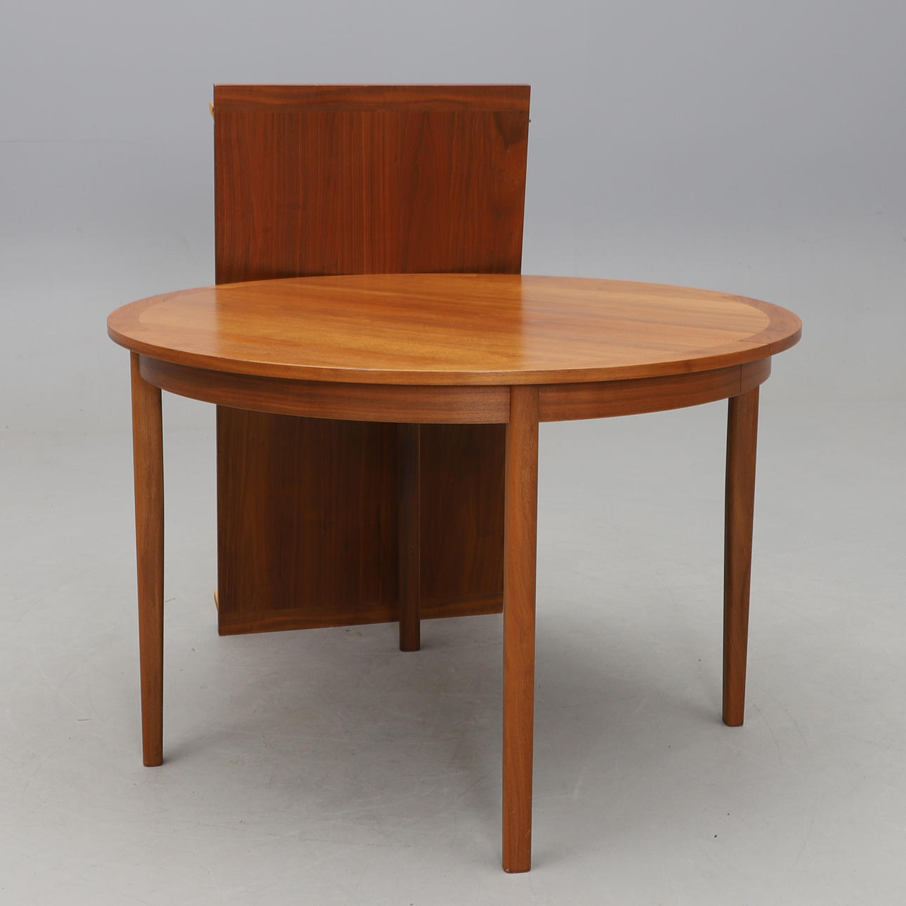 SPISEBORD, 1960'ERE.