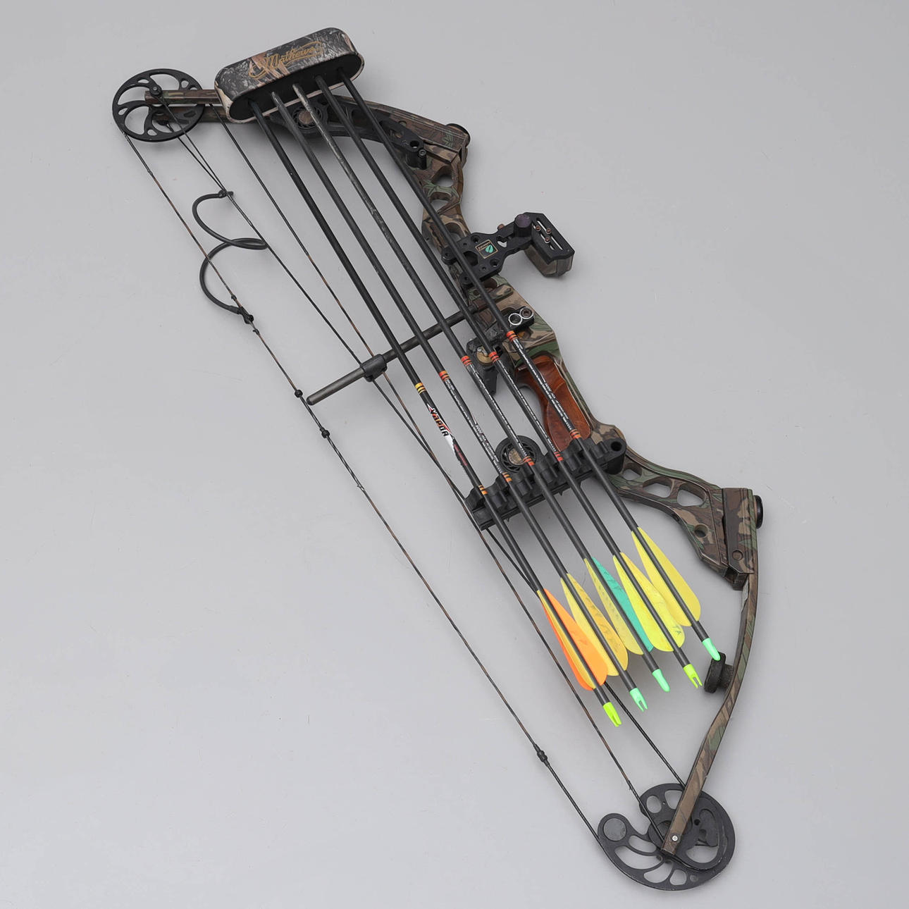 Ein 5-Pfeil-Verbundbogen, Mathew.