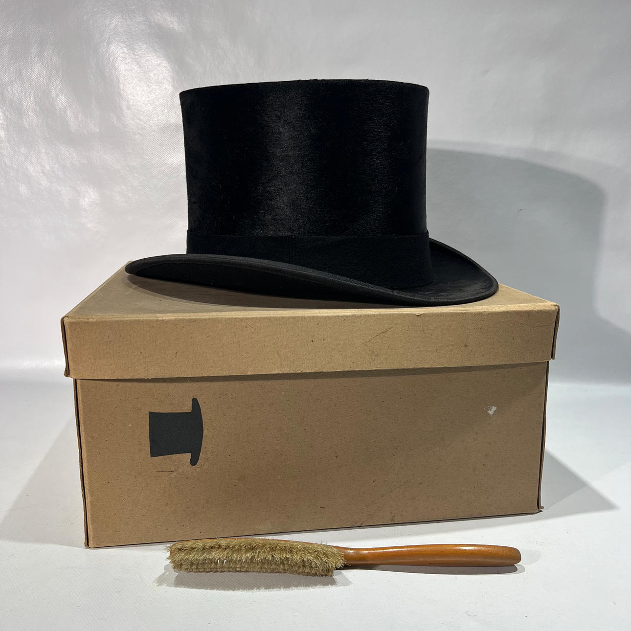Top hat with original box, early 20th century.