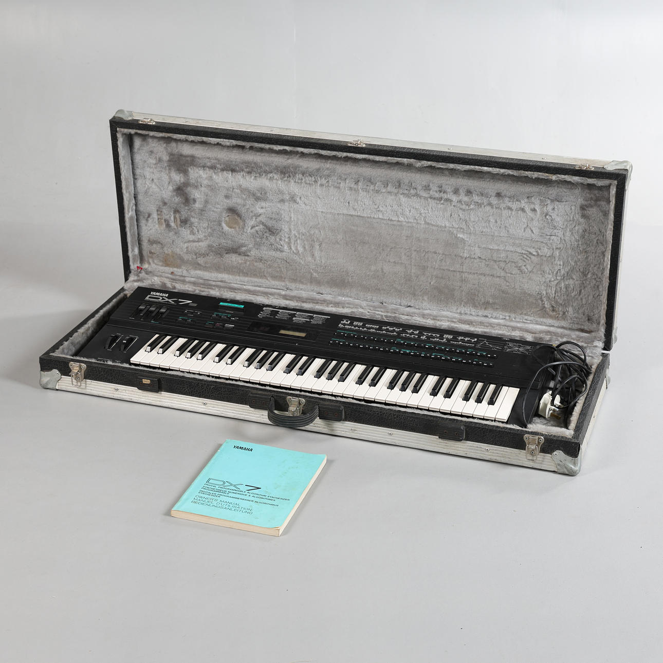 YAMAHA DX7S SYNTETISERARE.