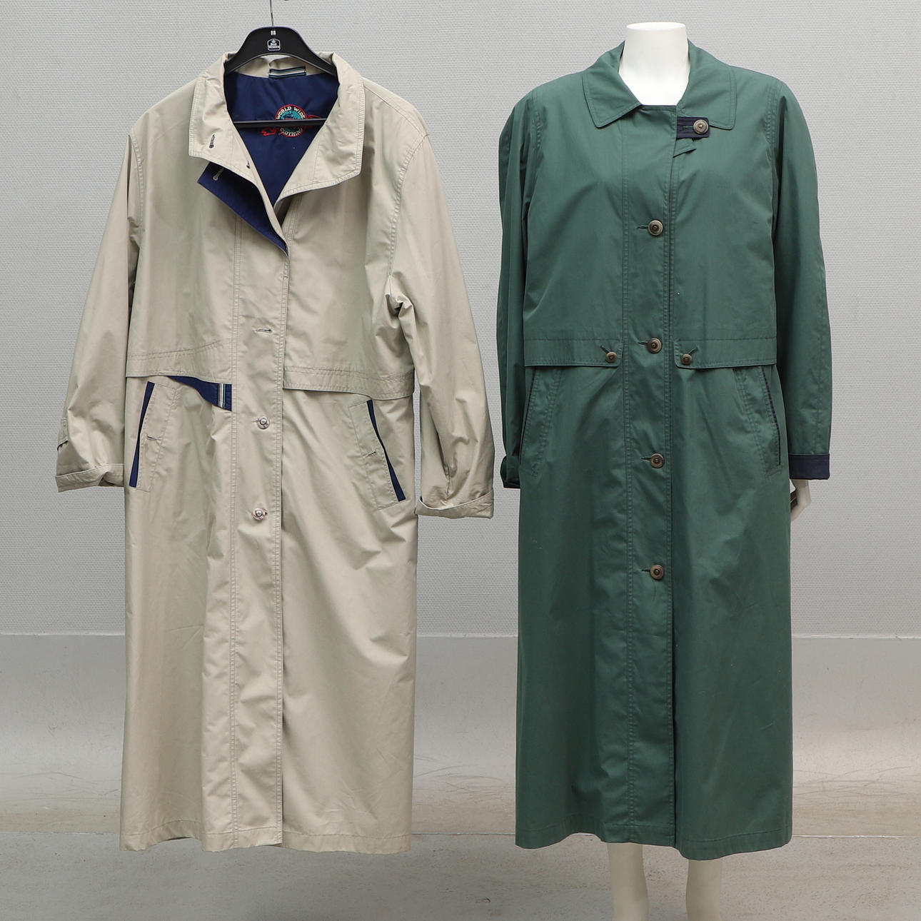 TRENCHCOAT, 2 st, Miss more, strl 42.