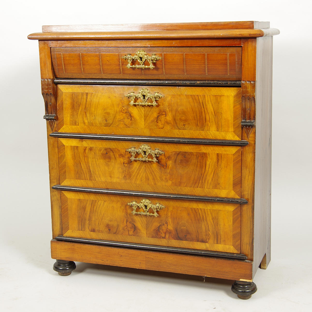 BYRÅ, 4-lådig, mahogny, nyrenässans.