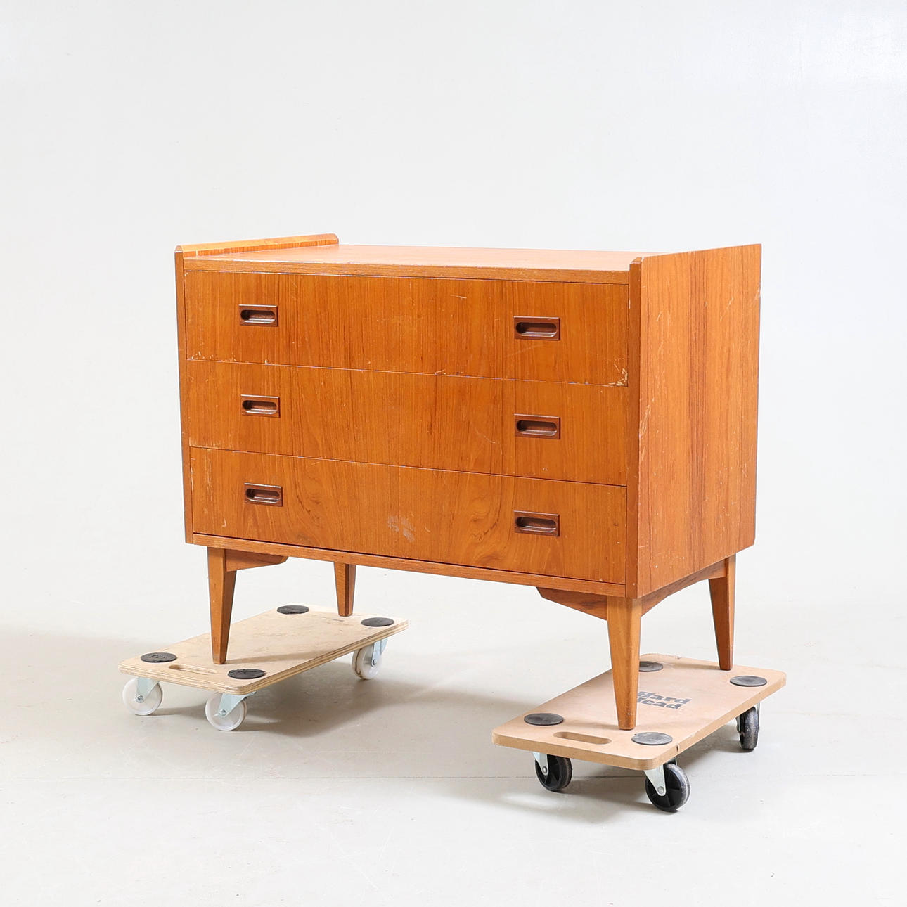 BYRÅ, teak, 1900-talets mitt.