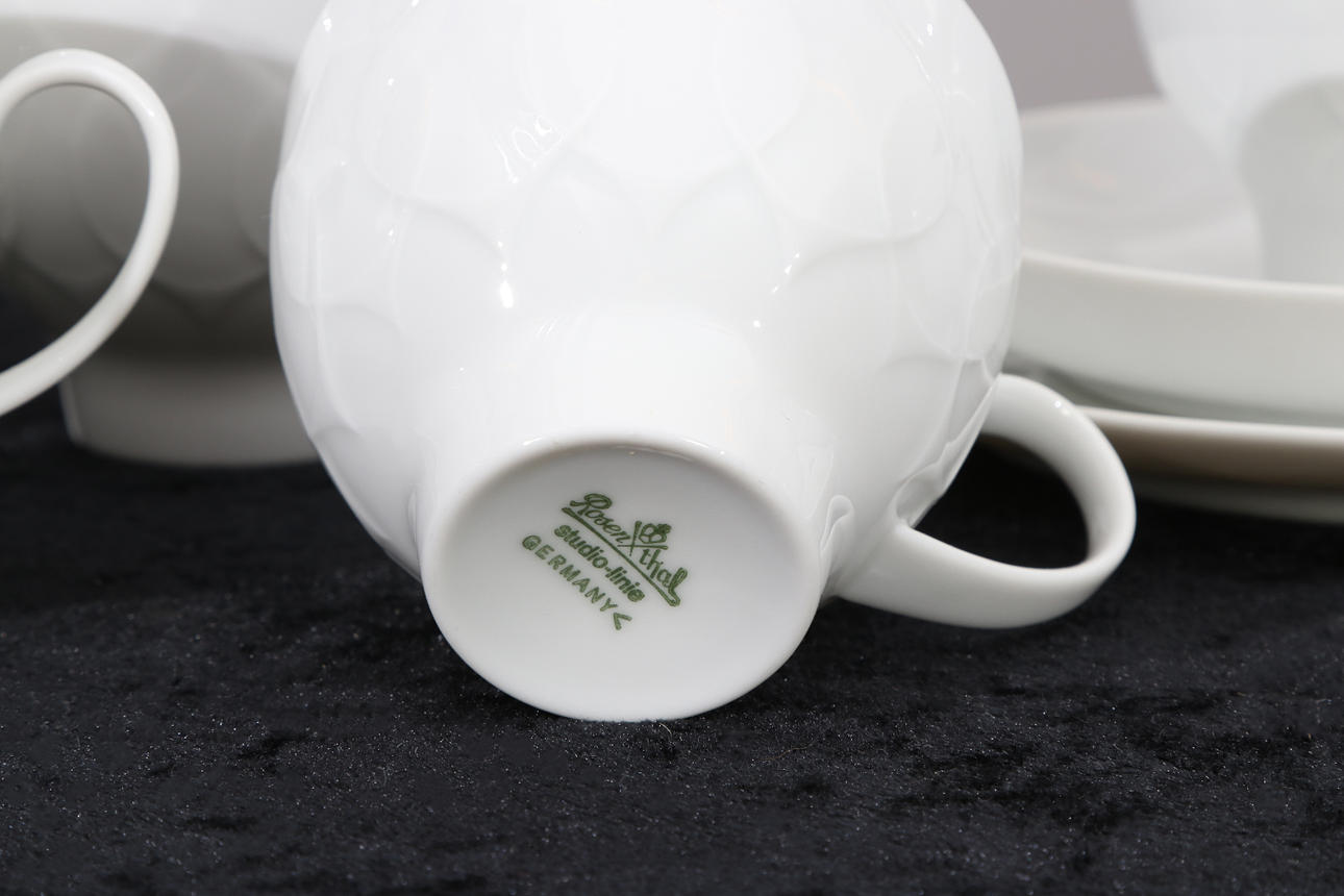BJÖRN WIINBLAD. KAFFESERVISDELAR, 16 ST. Porslin. 