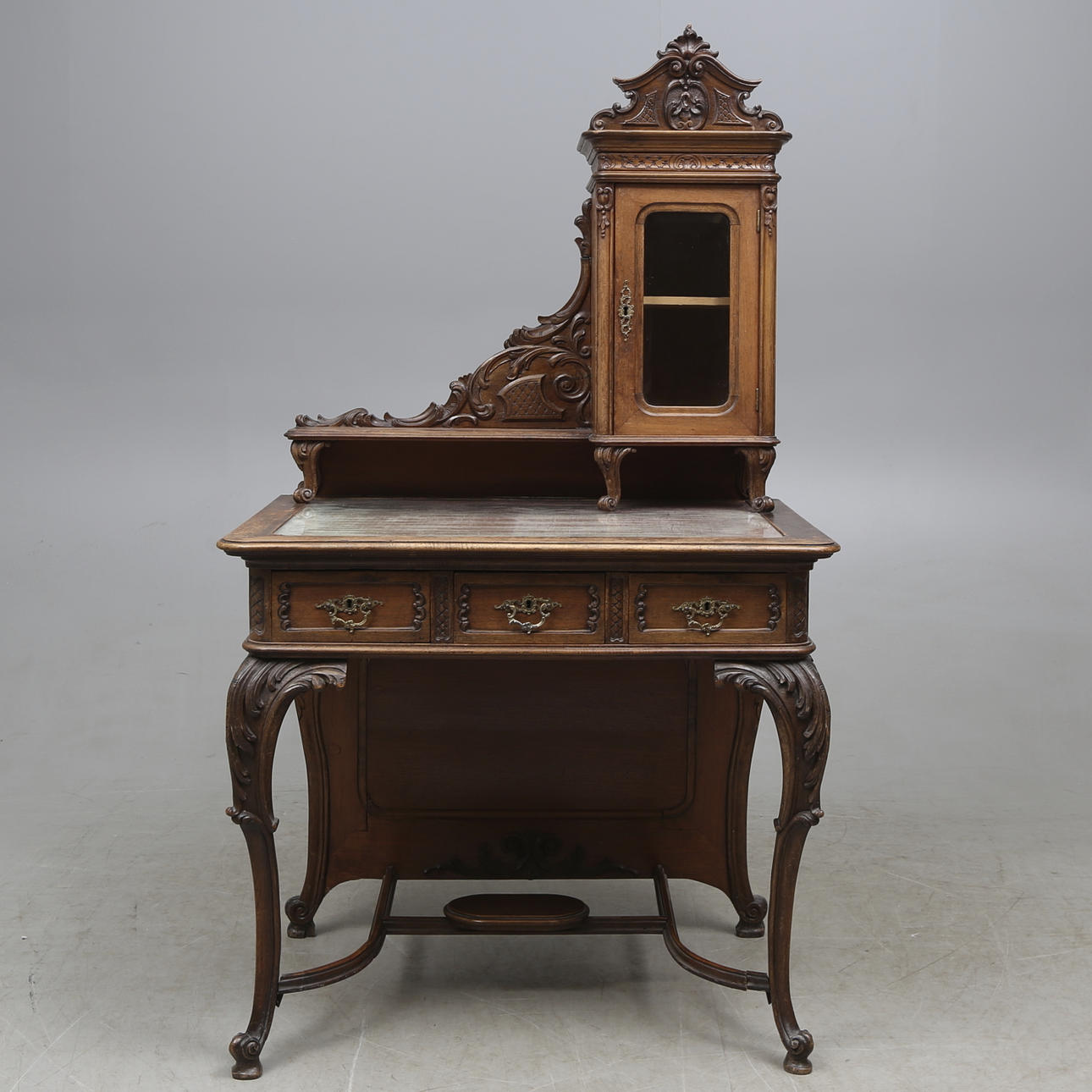 SKRIVBORD MED UPPSATS, nyrokoko, sent 1800.tal.