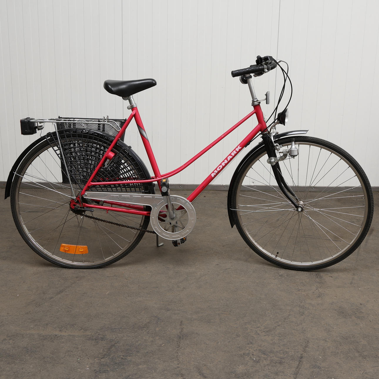 DAMCYKEL, Monark, 5 växlar, 28 tum.