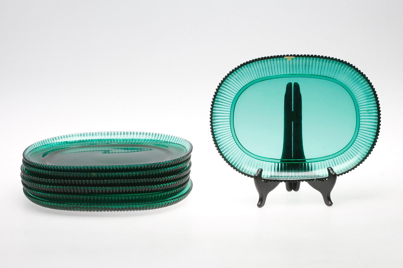 HUMMERTALLRIKAR, 7 st, "Reffla", Arthur Percy, Gullaskruf.