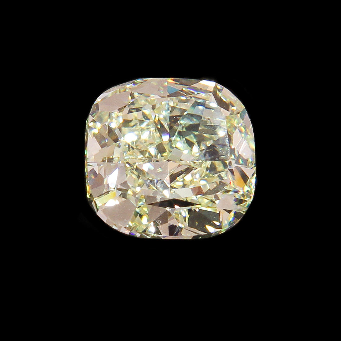 ÄDELSTEN, kuddslipad diamant, HRD-certifierad, 5,01 ct.