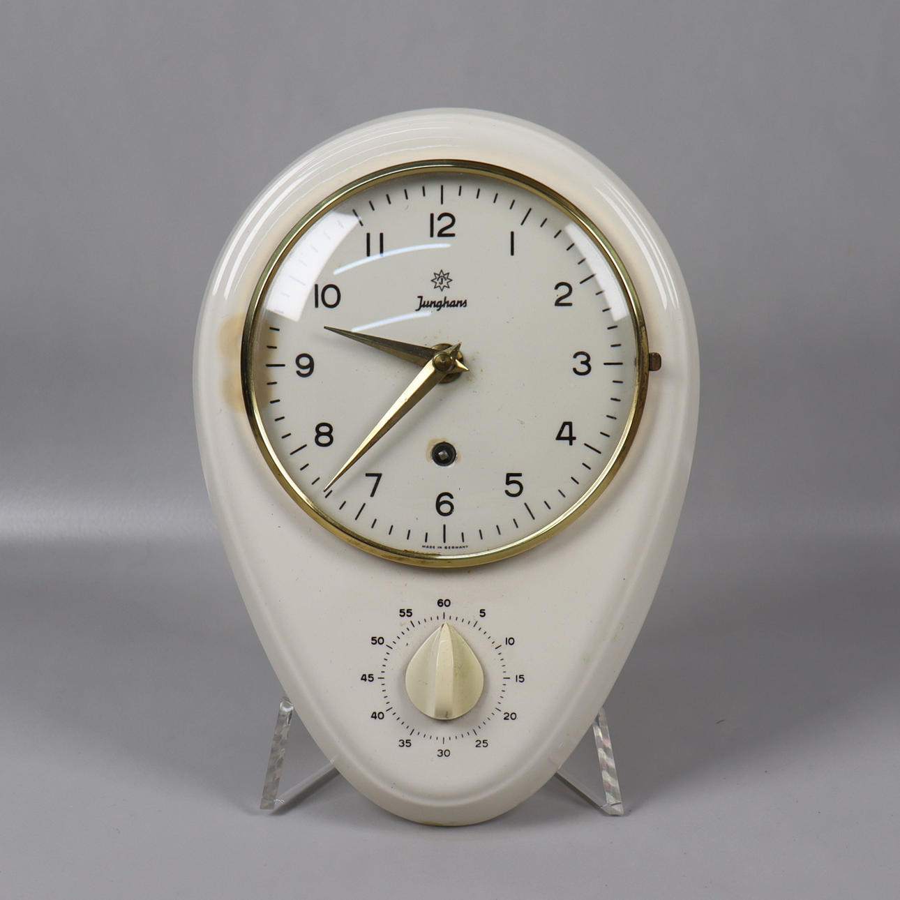 MAX BILL, Junghans, Küchenuhr mit Timer aus den 1950er Jahren.