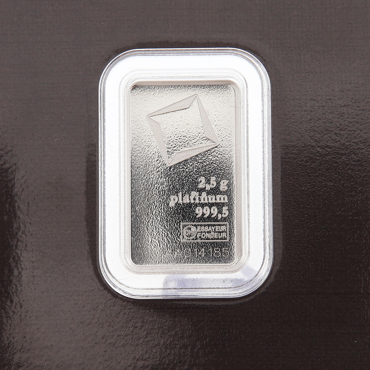 PLATINUM, ewe, 2,5 grams.