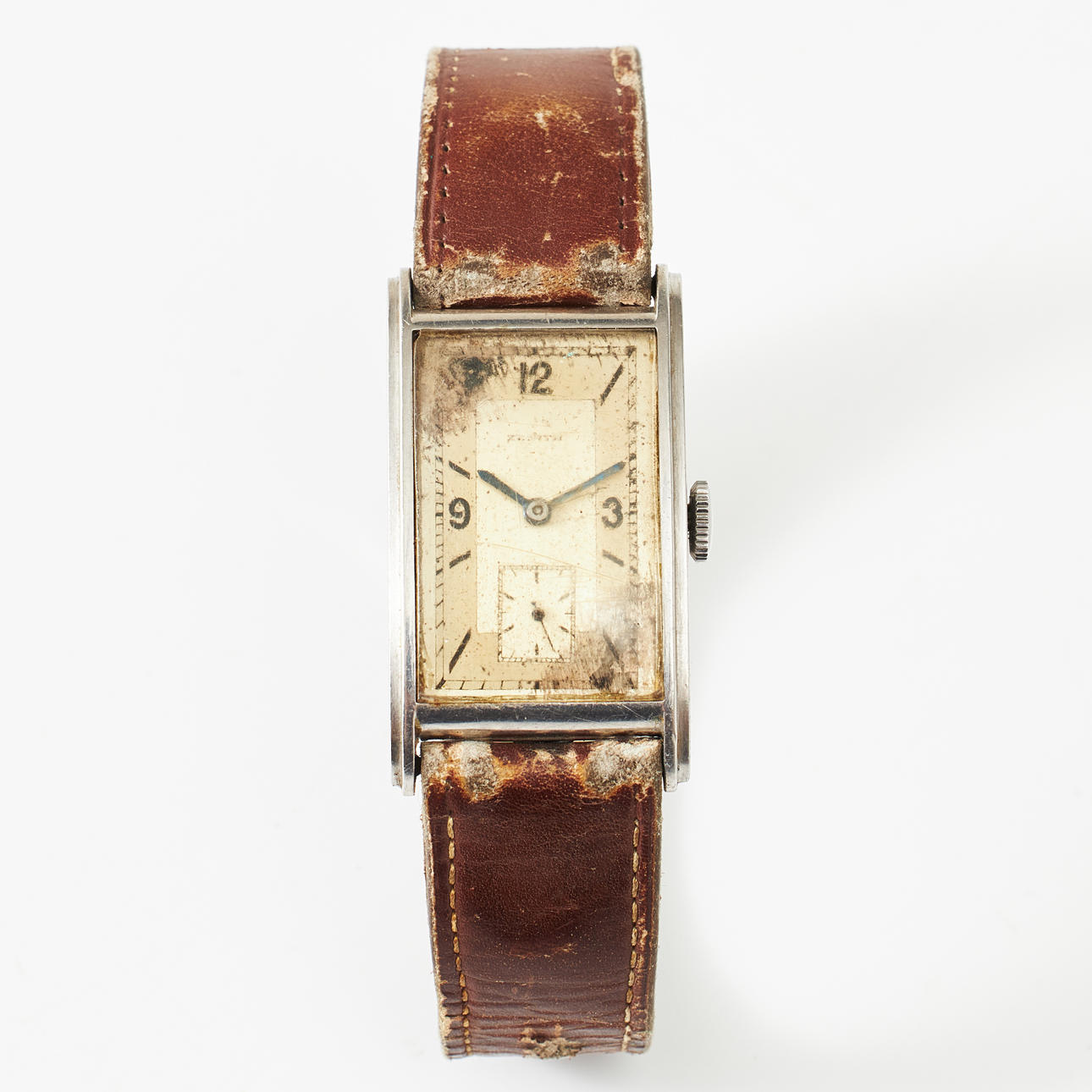 ZENITH, a steel wristwatch, 1940s.