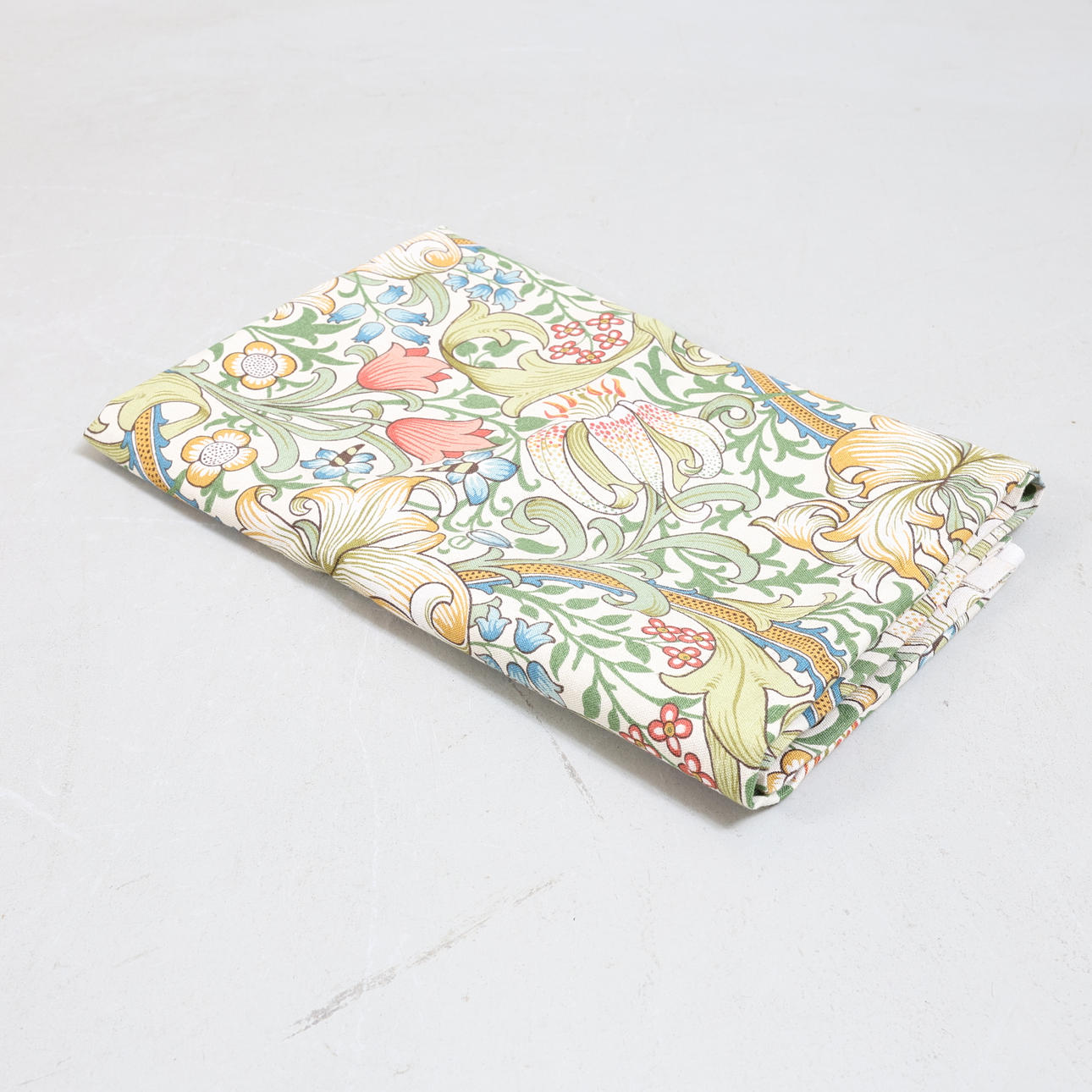 WILLIAM MORRIS. Textil, "Golden Lilly".