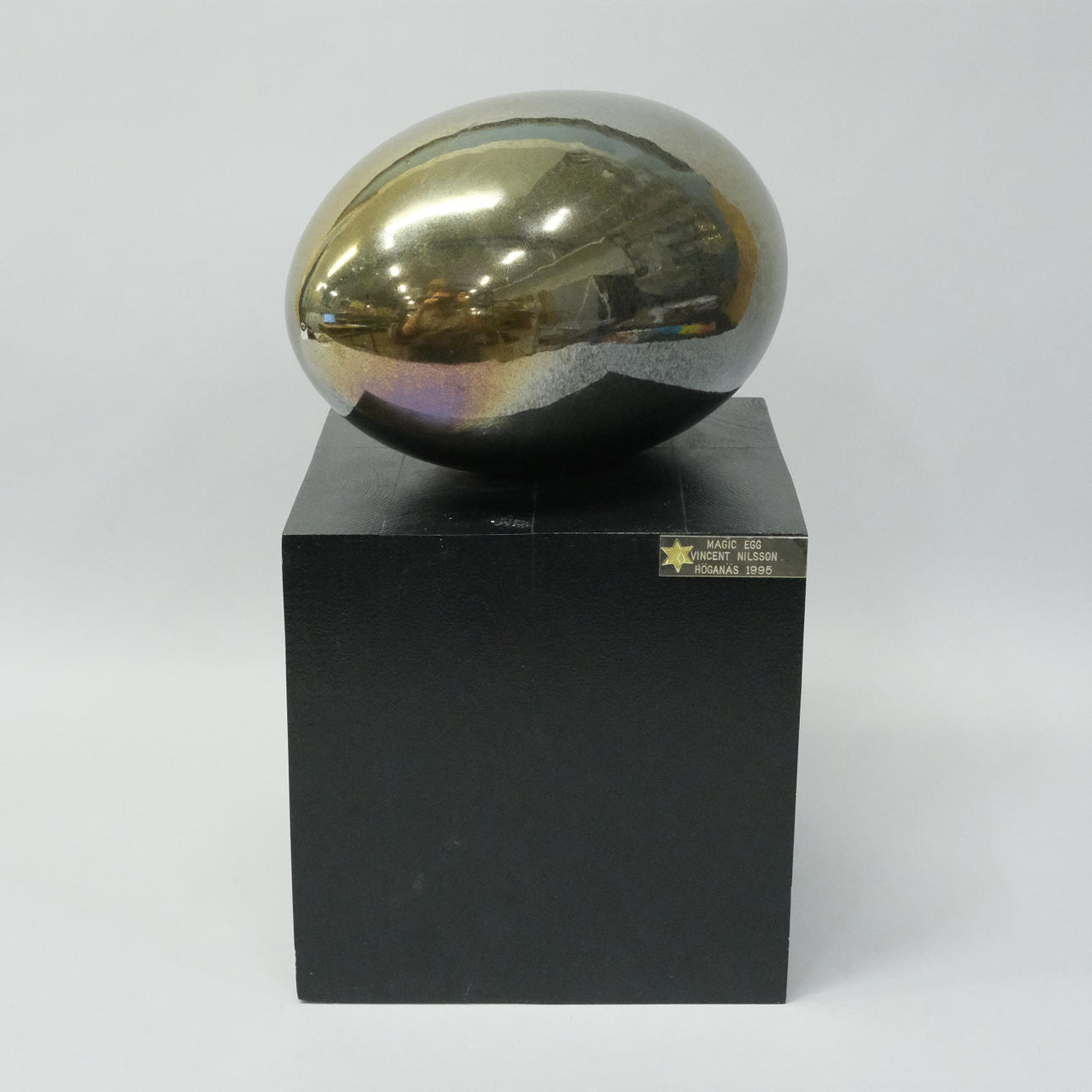 VINCENT NILSSON, SKULPTUR, "MAGIC EGG", HÖGANÄS, 1995.