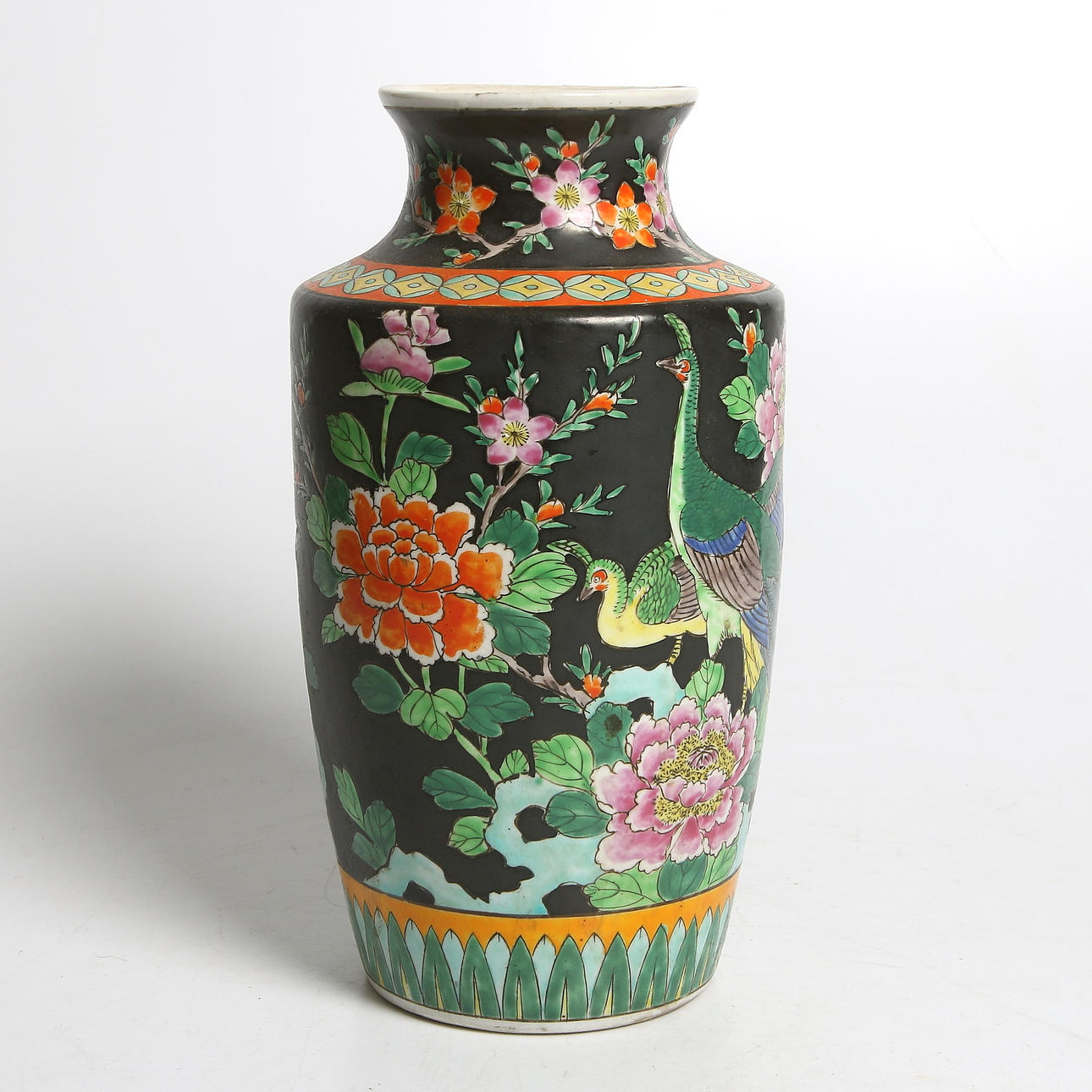 VAS, keramik, Kina omkring sekelskiftet 18/1900.