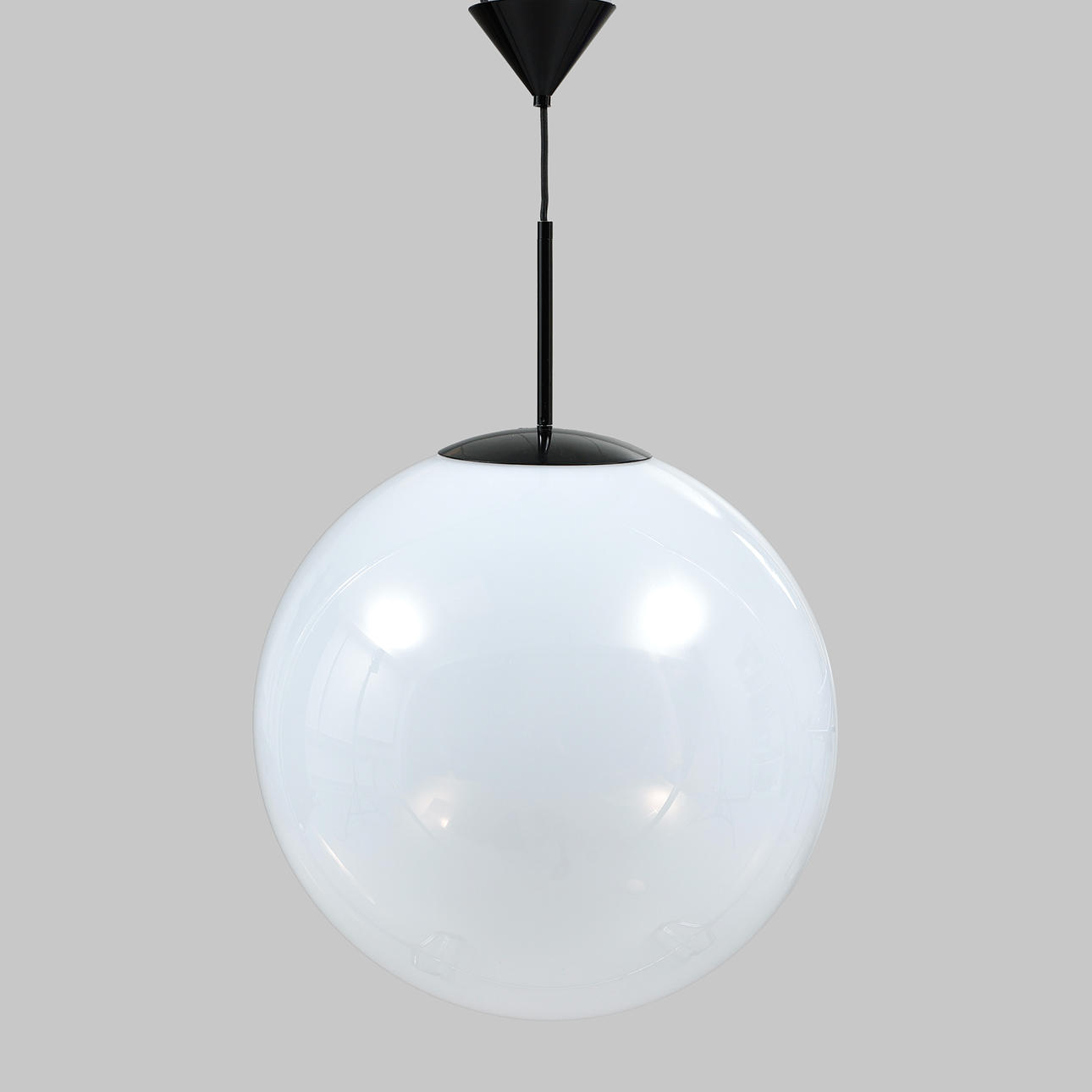 LOFTSLAMPE, „Opal vedhæng“, Tom Dixon.