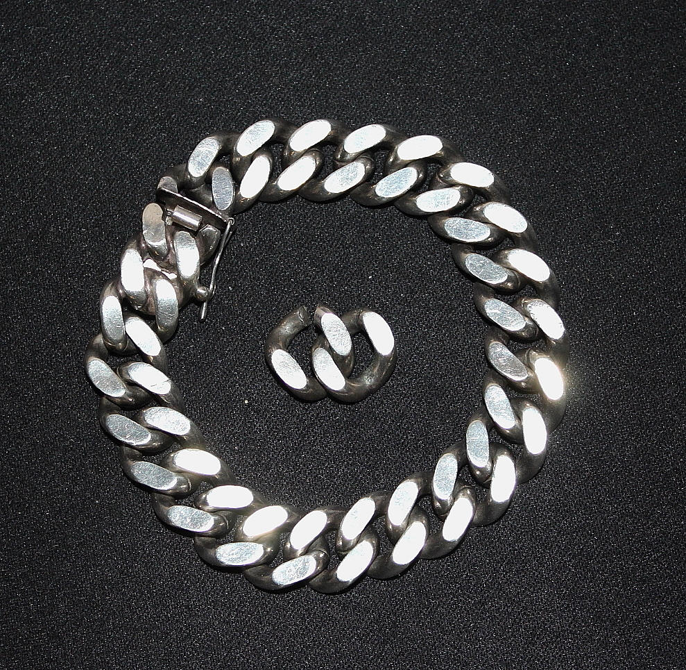 ARMLÄNK, pansar, silver, 71,1 gr.