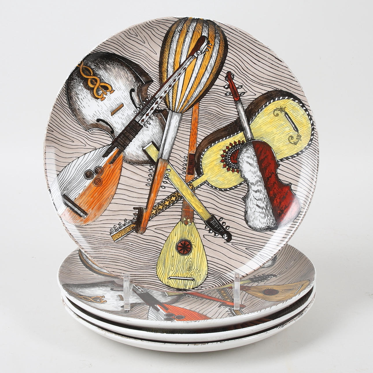 Fornasetti Strumenti Musicali カップ&ソーサー PIERO FORNASETTI. Tallrikar, 4 st, porslin, 