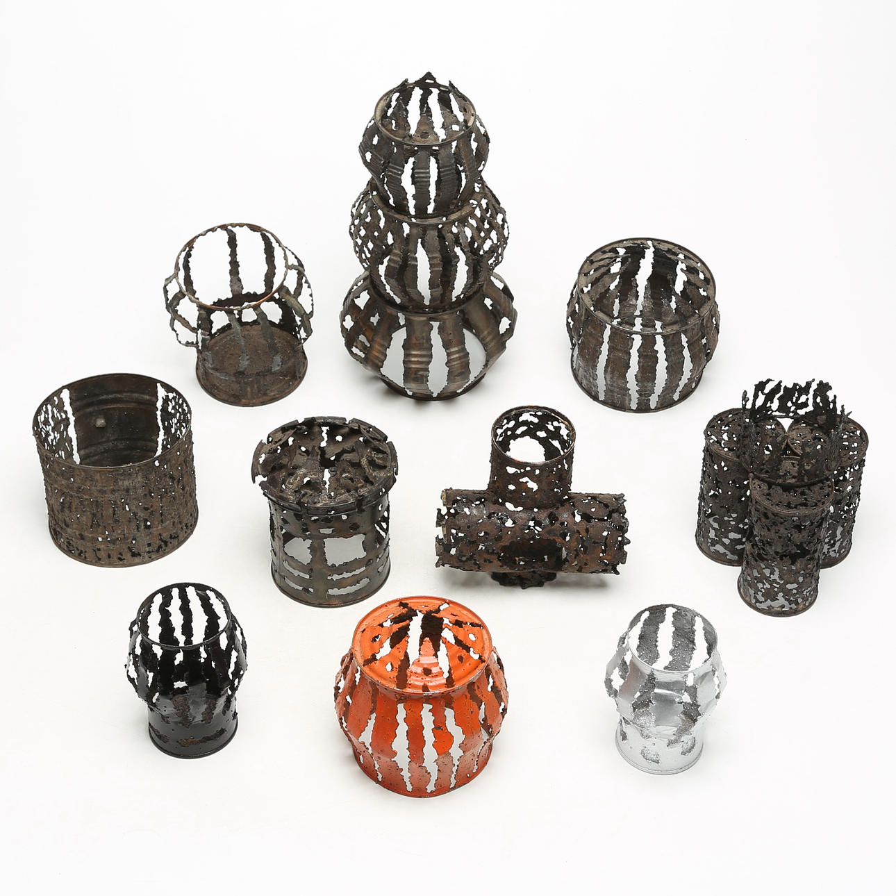 A set of 9 metal lanterns.