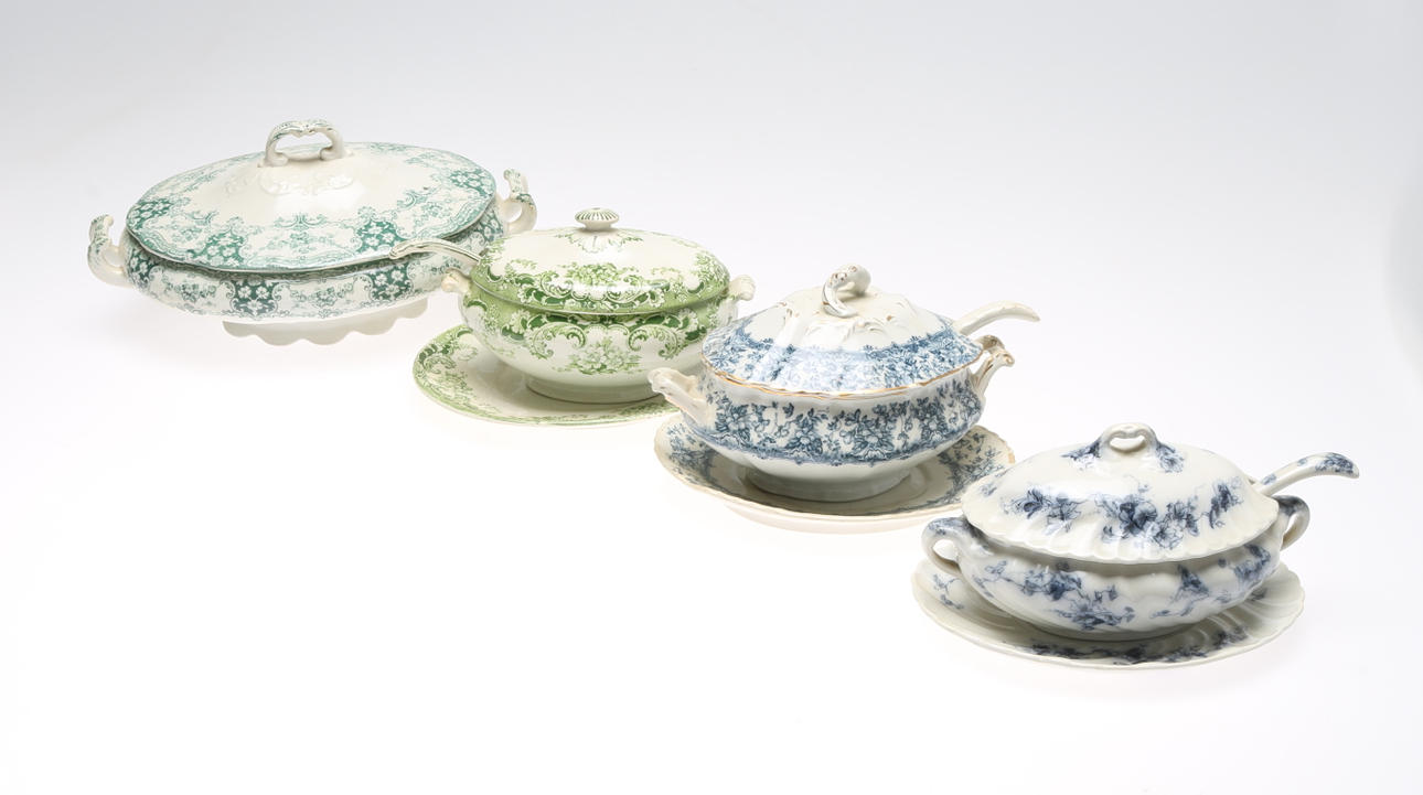 TERRINER, 4 st, keramik, 1900-tal.