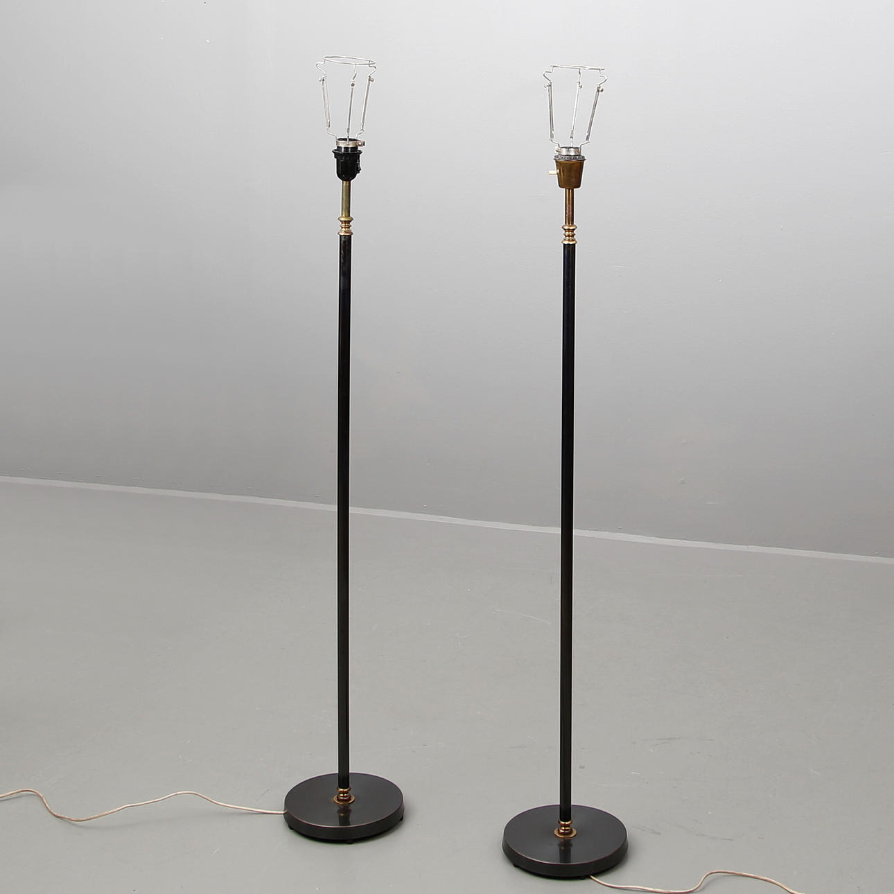 GOLVLAMPA, ett par, 1940/50-tal.