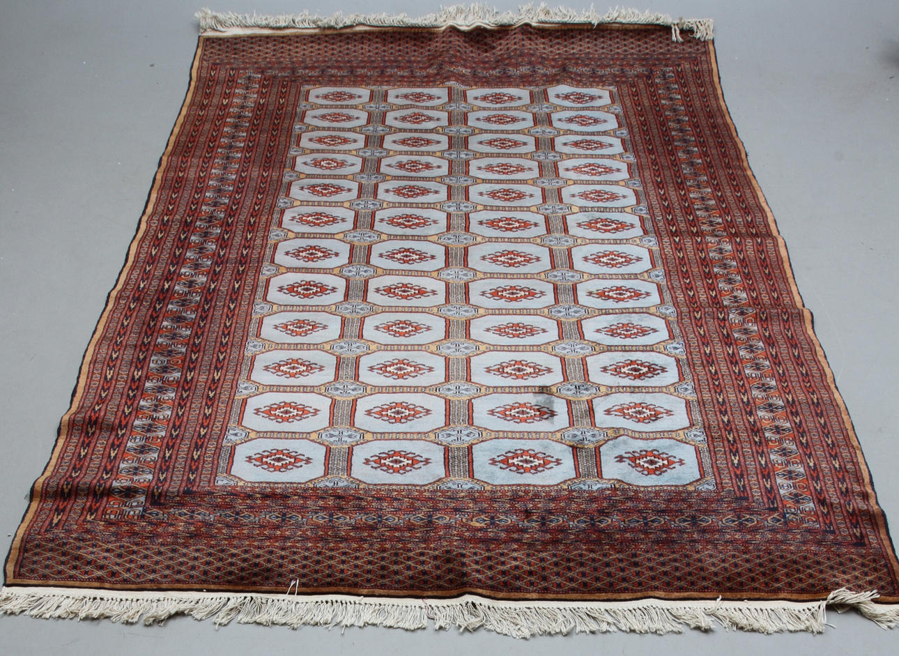 MATTA, orientalisk, ca 270 x 182 cm.