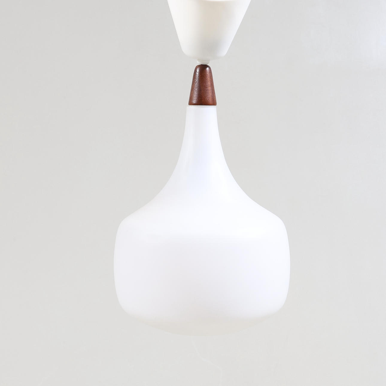 A 1960s Ikea “Figura” ceiling lamp.