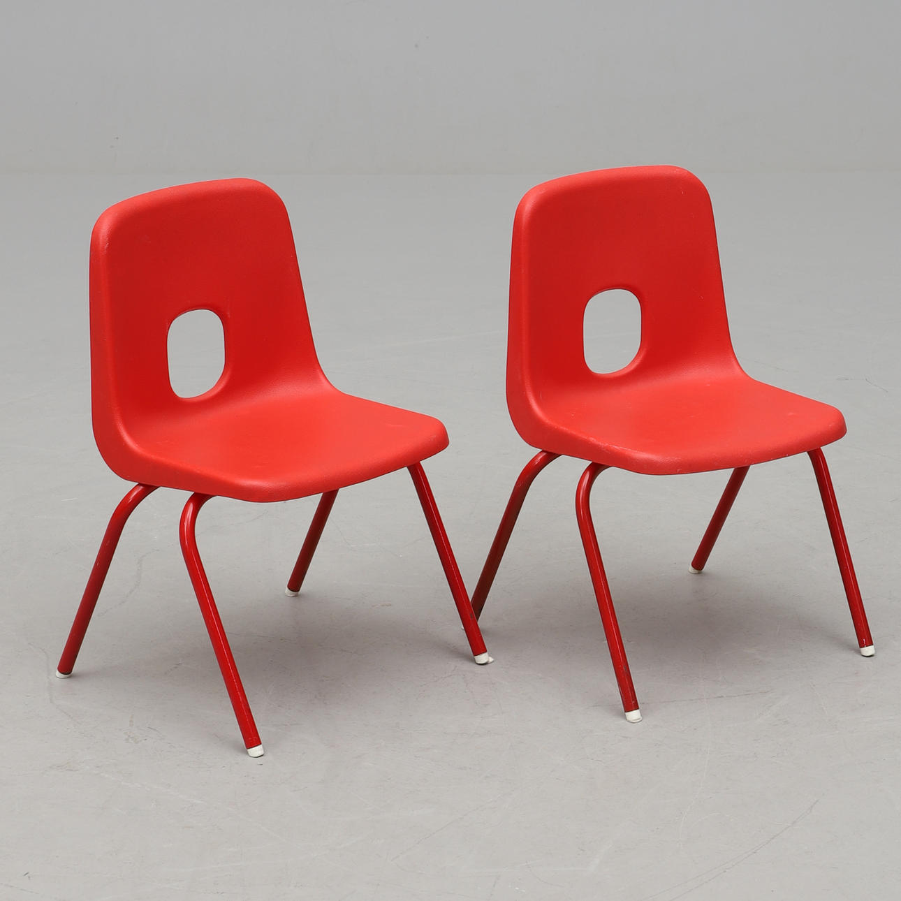 ROBIN DAY. BØRNESTOLE, et par, „Mamba“ IKEA, 1990'erne.