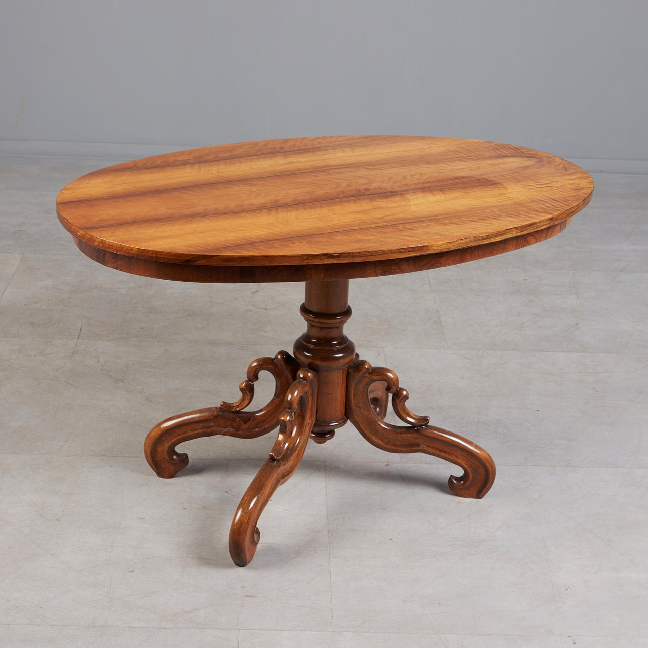 bord/sofabord, valnød.