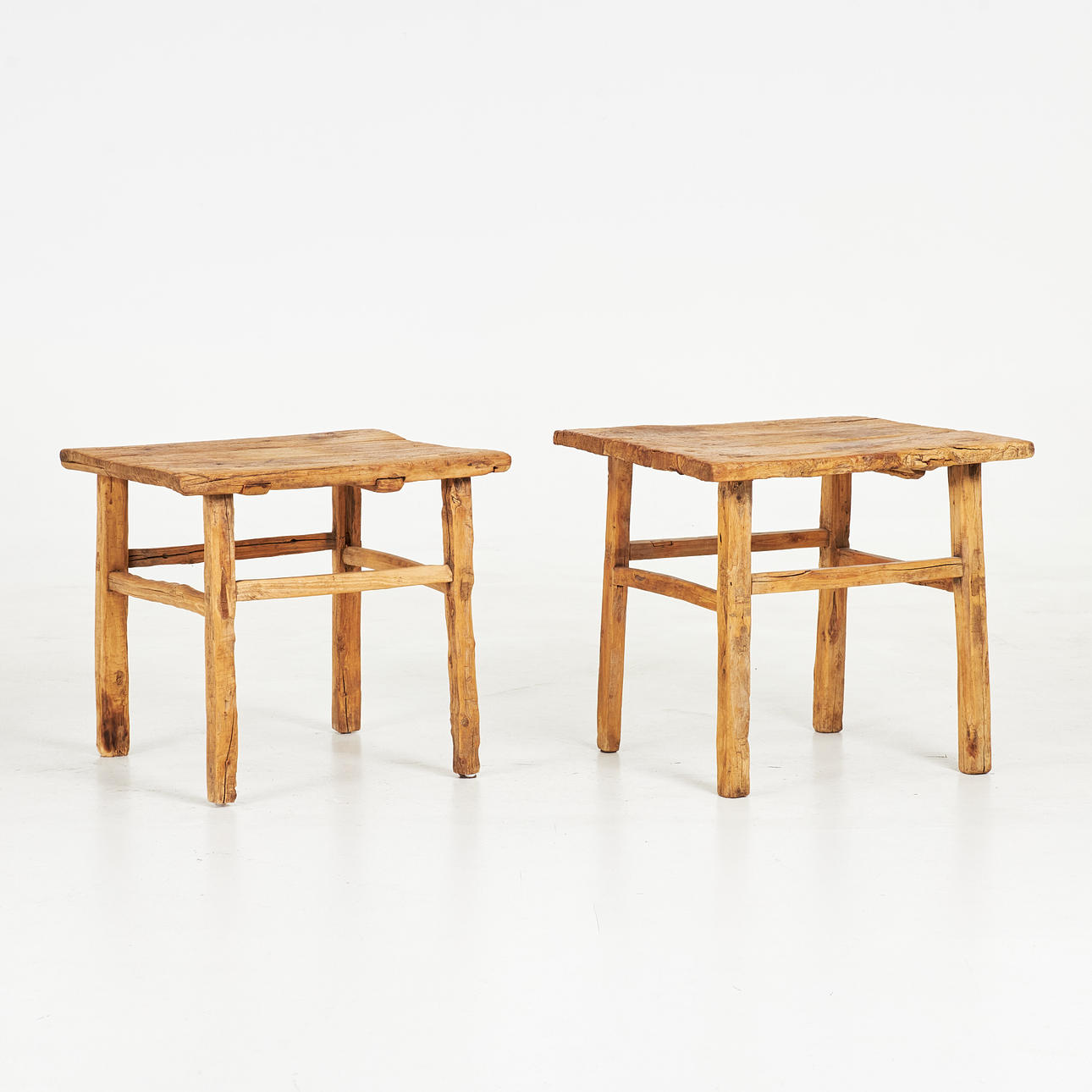 SIDOBORD, 1 udda par, samtida.