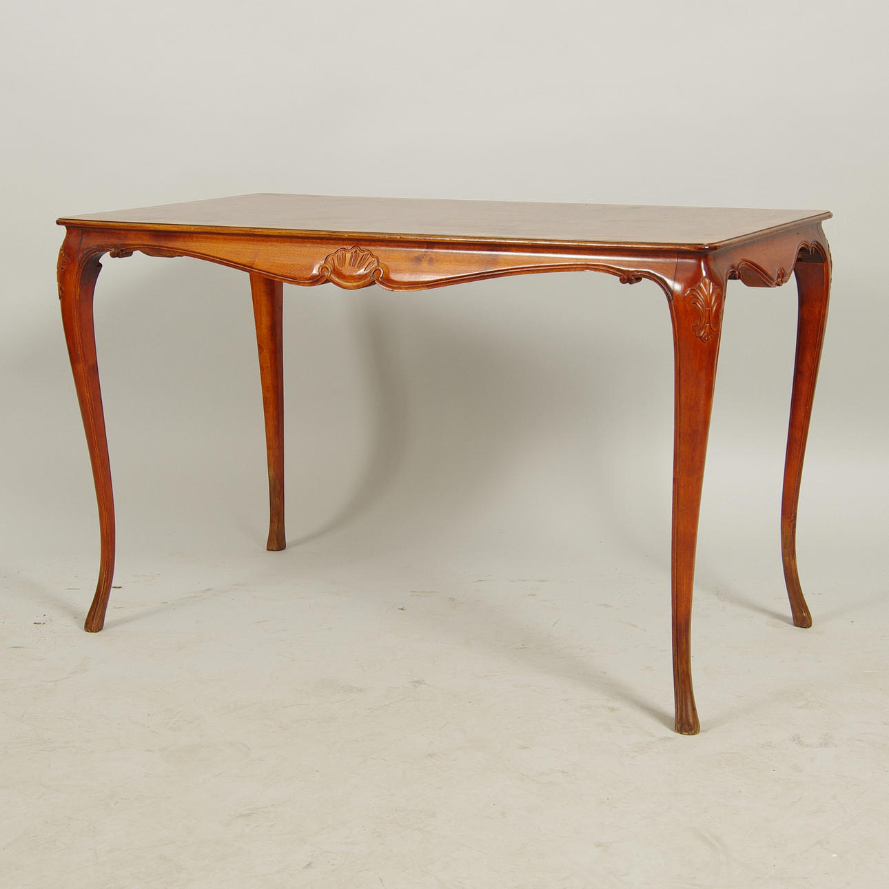 SOFFBORD, rotfaner, rokokostil.