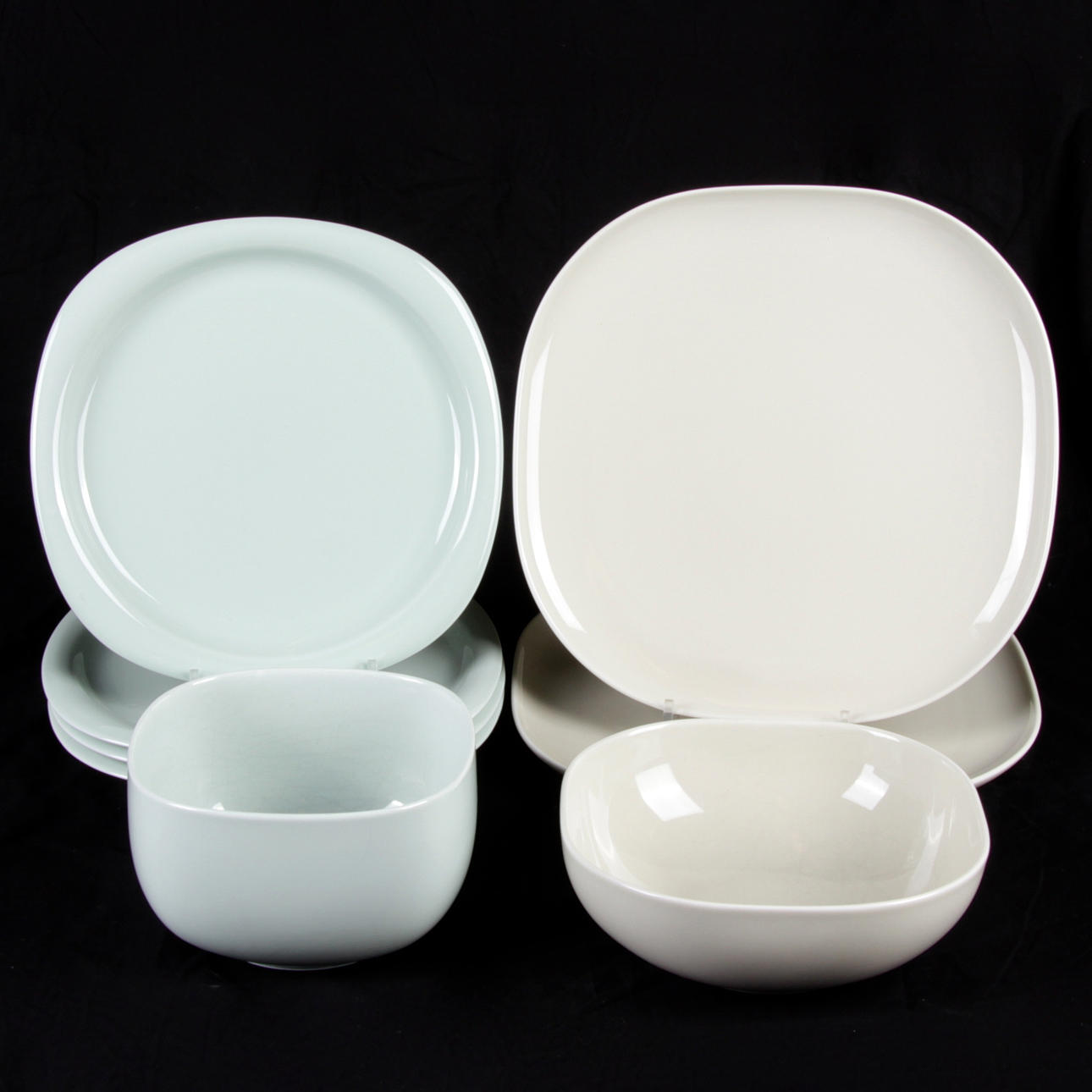 SERVISDELAR, 8 st. Porslin, "Suomi", Timo Sarpaneva, Rosenthal, 1976.