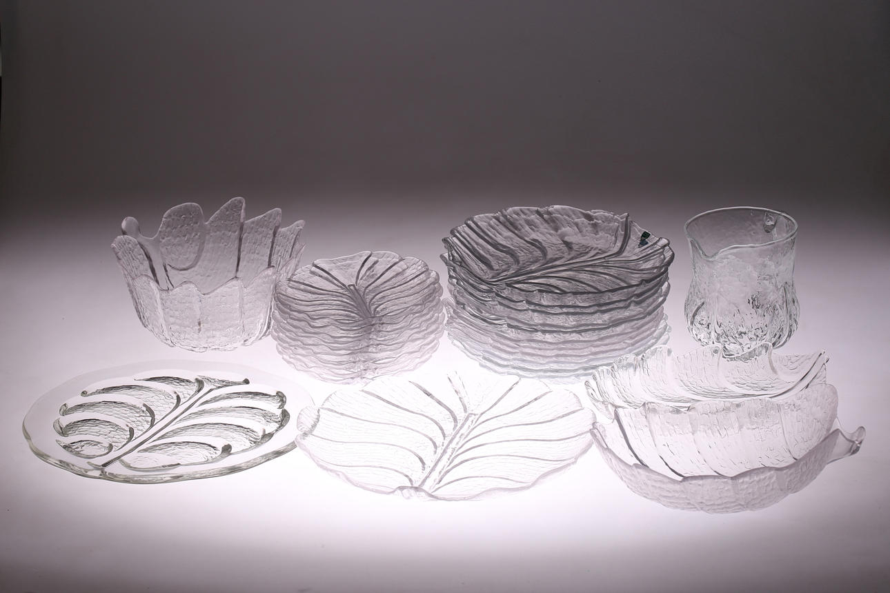 LARS HELLSTEN. Glasservisdelar, 26 delar, "Eden", Orrefors.