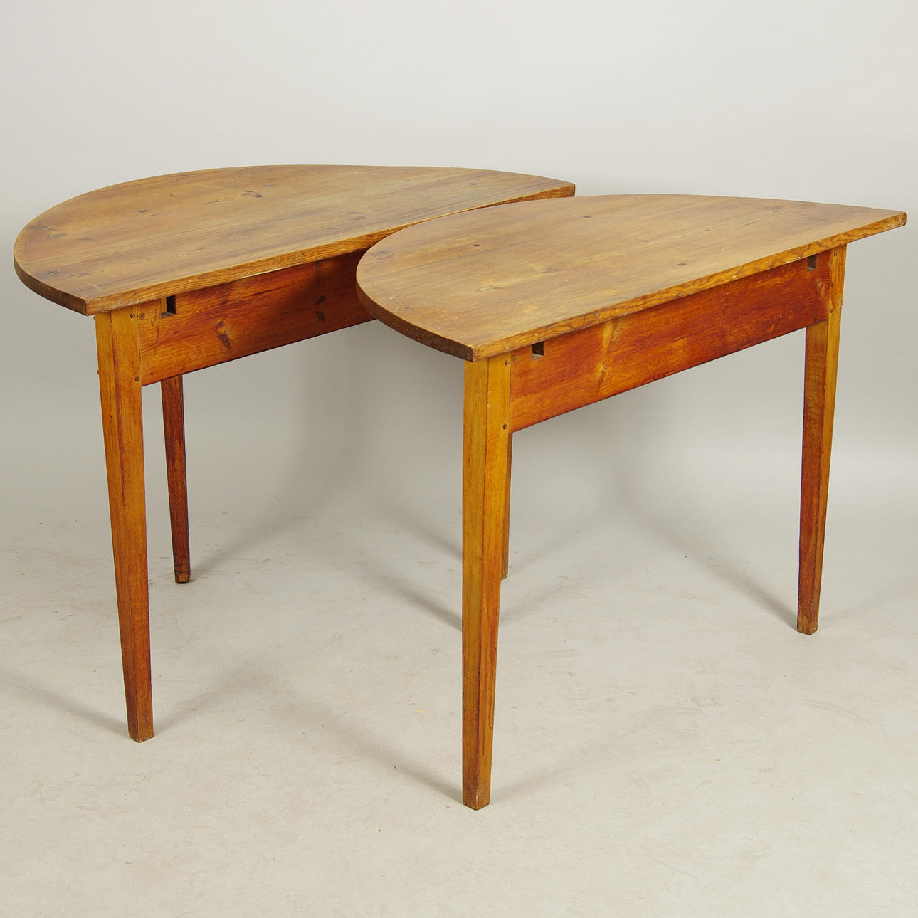 HALVBORD, 1 par, fur, sekelskiftet 1800/1900.