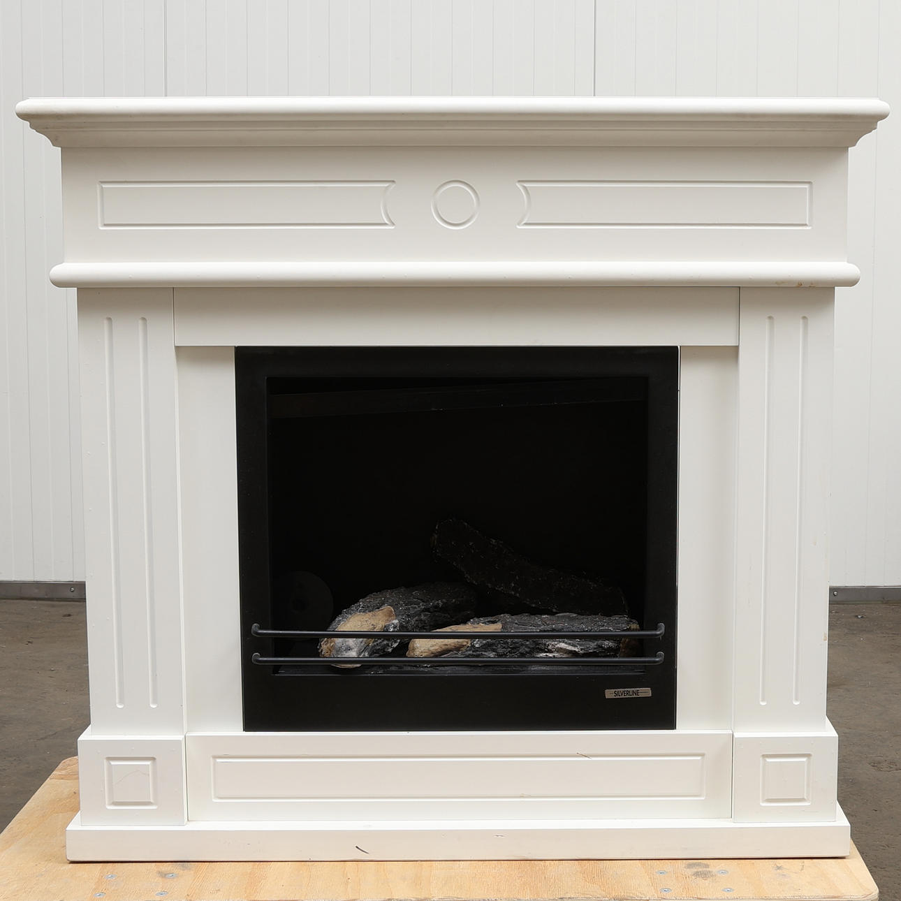 DEKORATIONSKAMIN, 2000-tal.