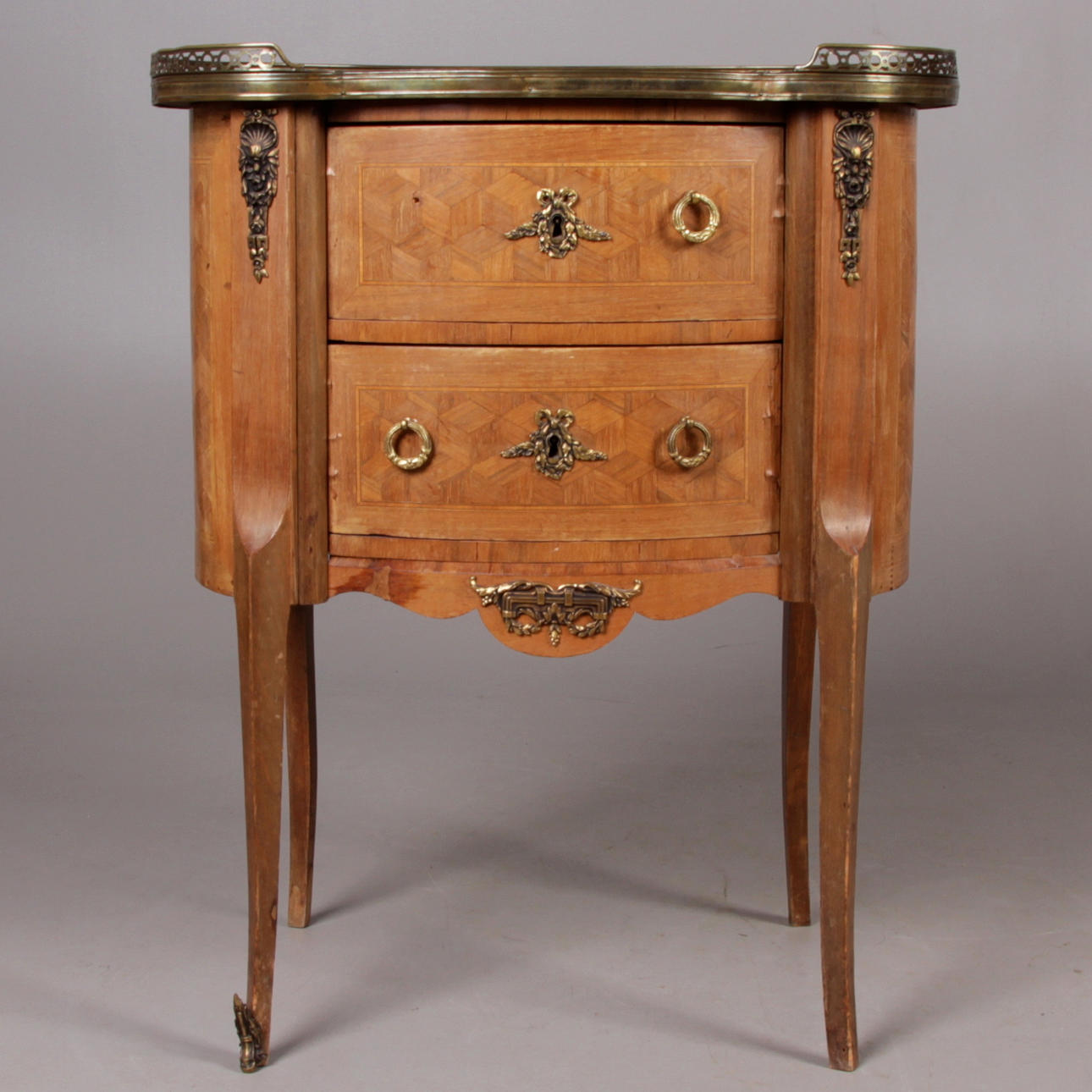 BYRÅ, med stenskiva, Louis XVI stil, 1900-talets mitt.