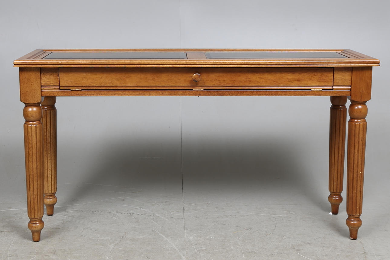 SIDEBOARD/MONTERSKÅL, 1900/2000-tal.