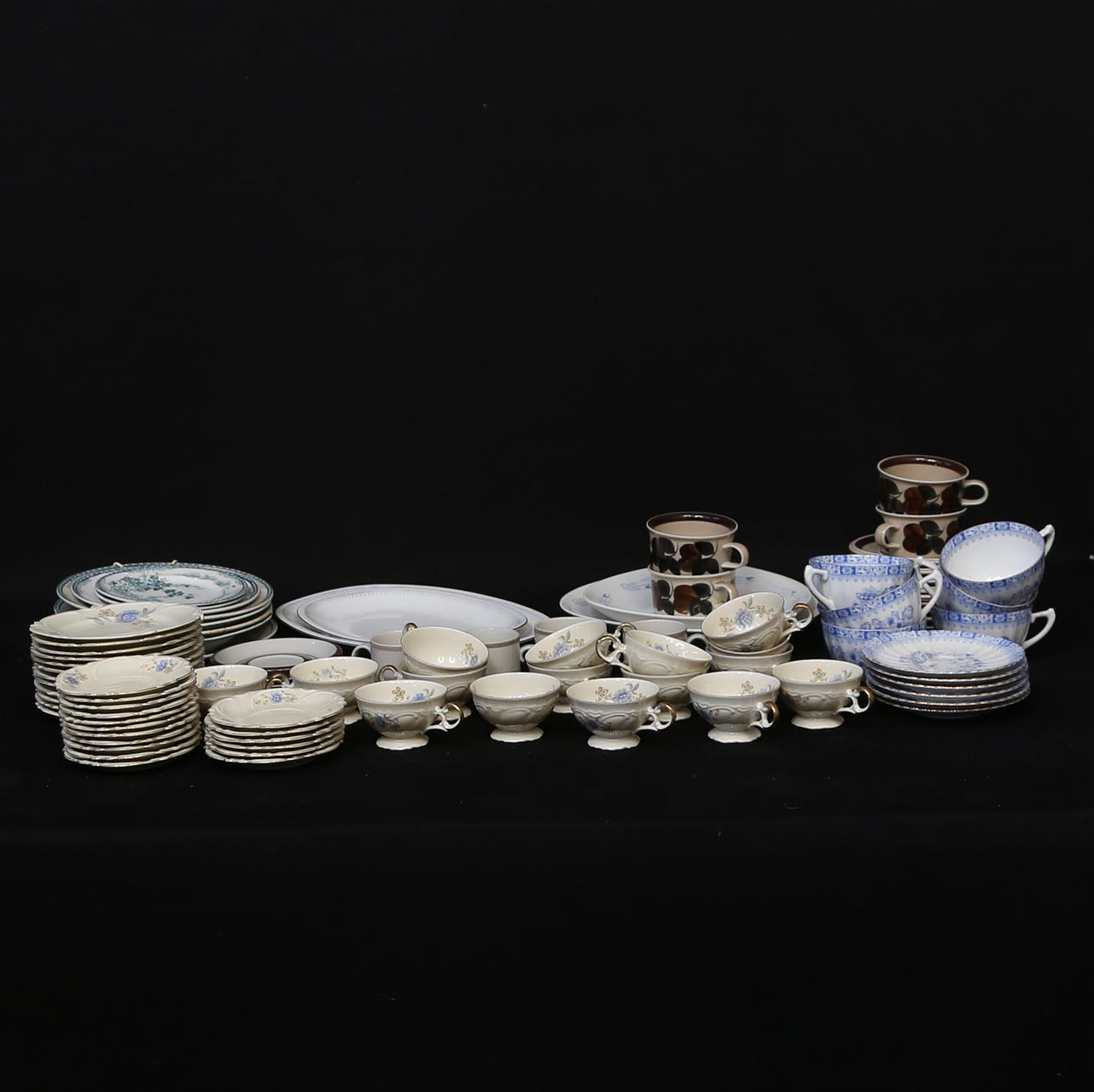 PARTI PORSLIN, bla Arabia, Bavaria, Rörstrand.