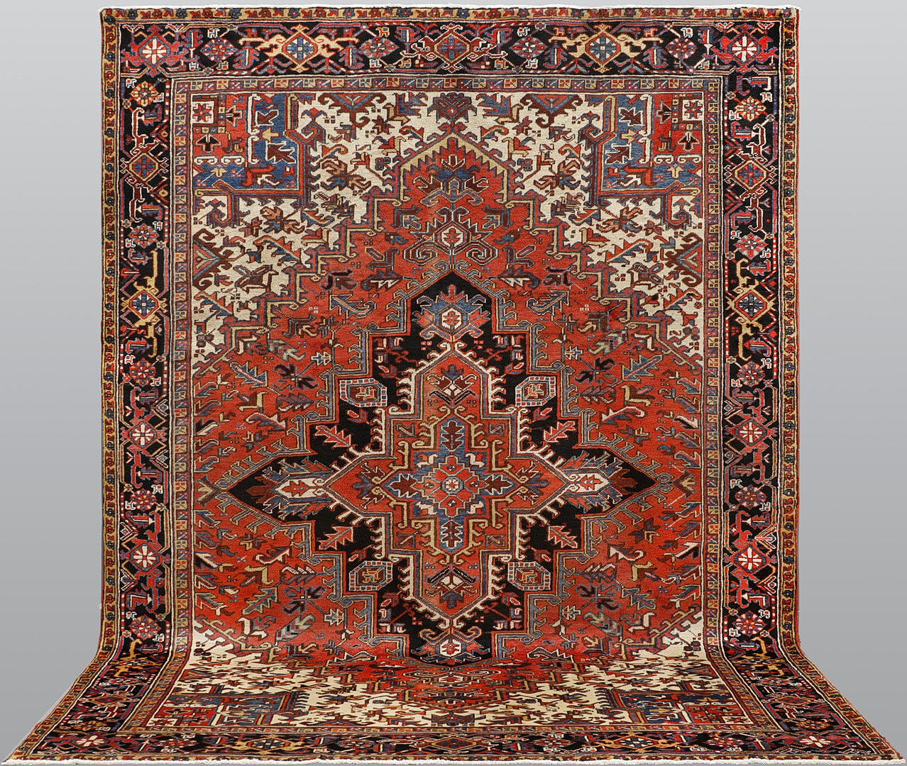CARPET, Heriz, 340*252 cm.