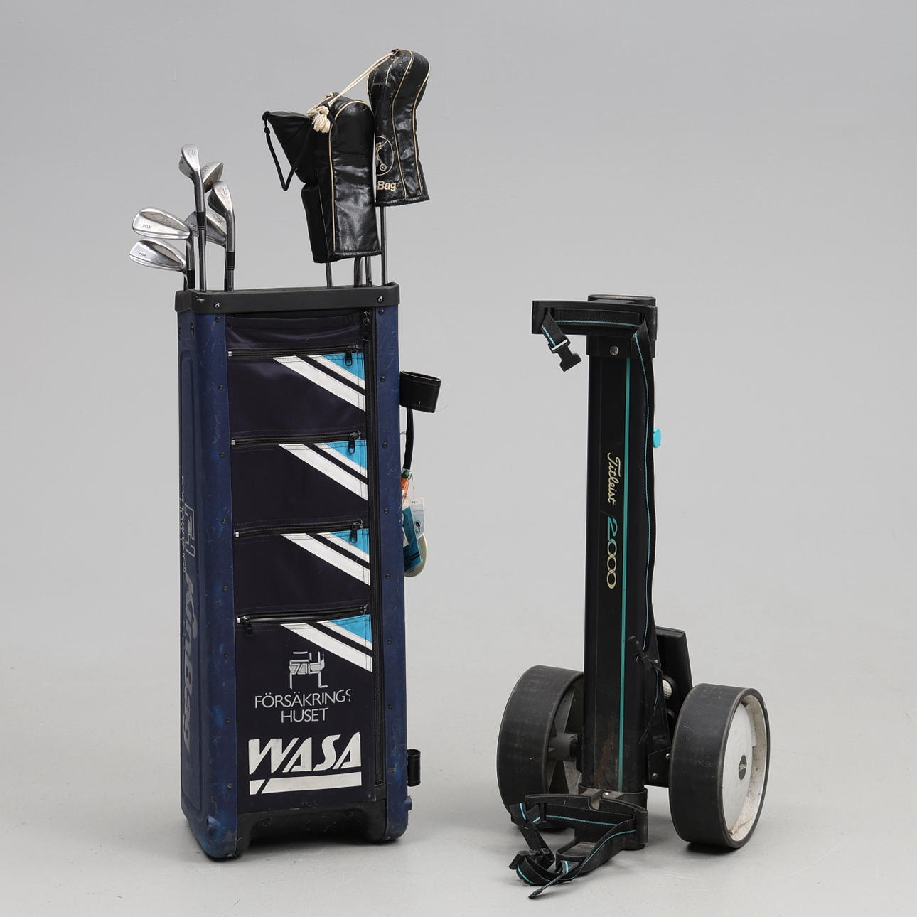 DIVISIOONA GOLFVARUSTEET, klubit+kärry jne.