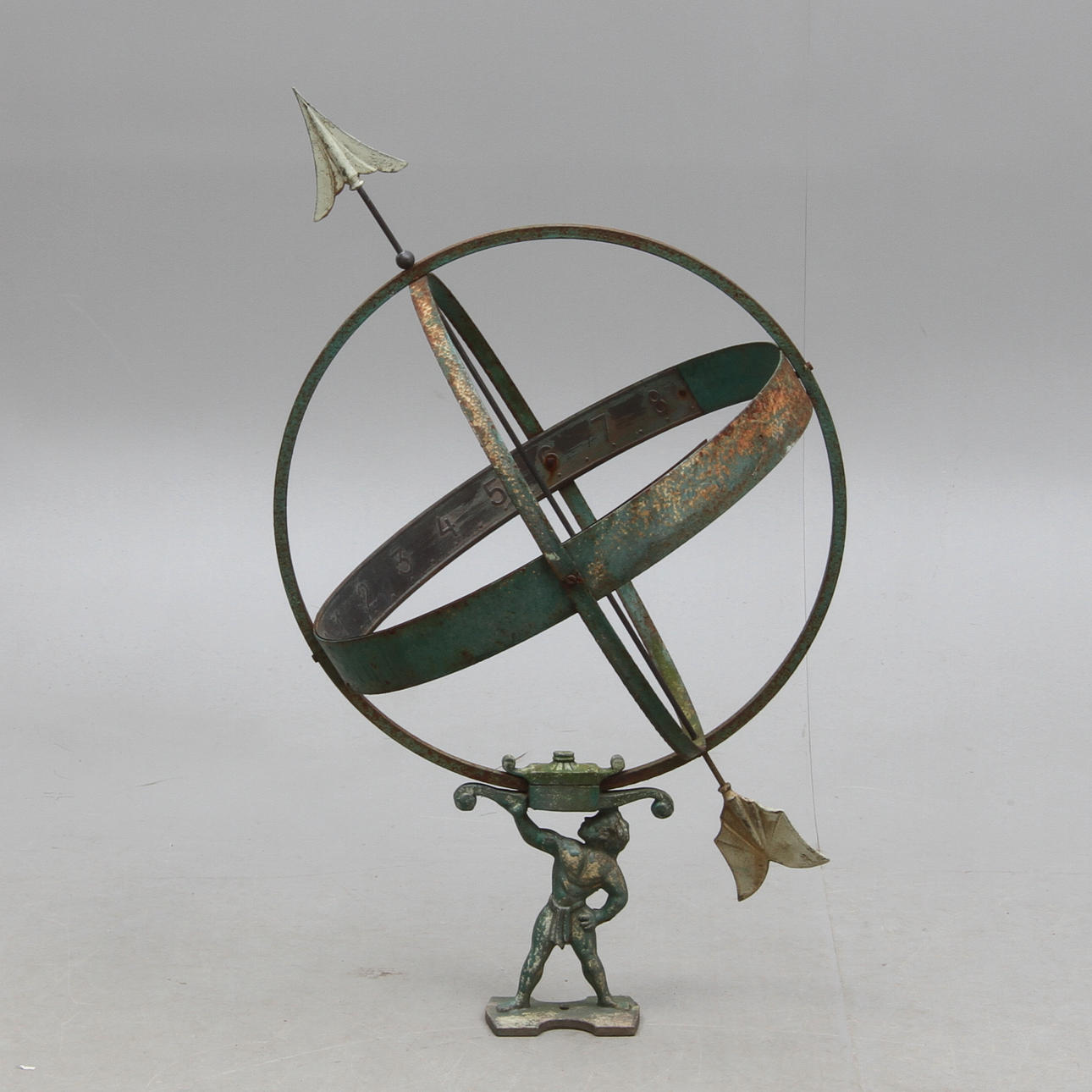 SOLUR, metall, 1900-tal.