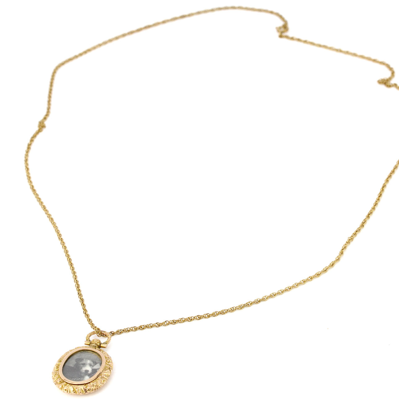 9CT KELTAKULTA RIIPUS JA KETJU.