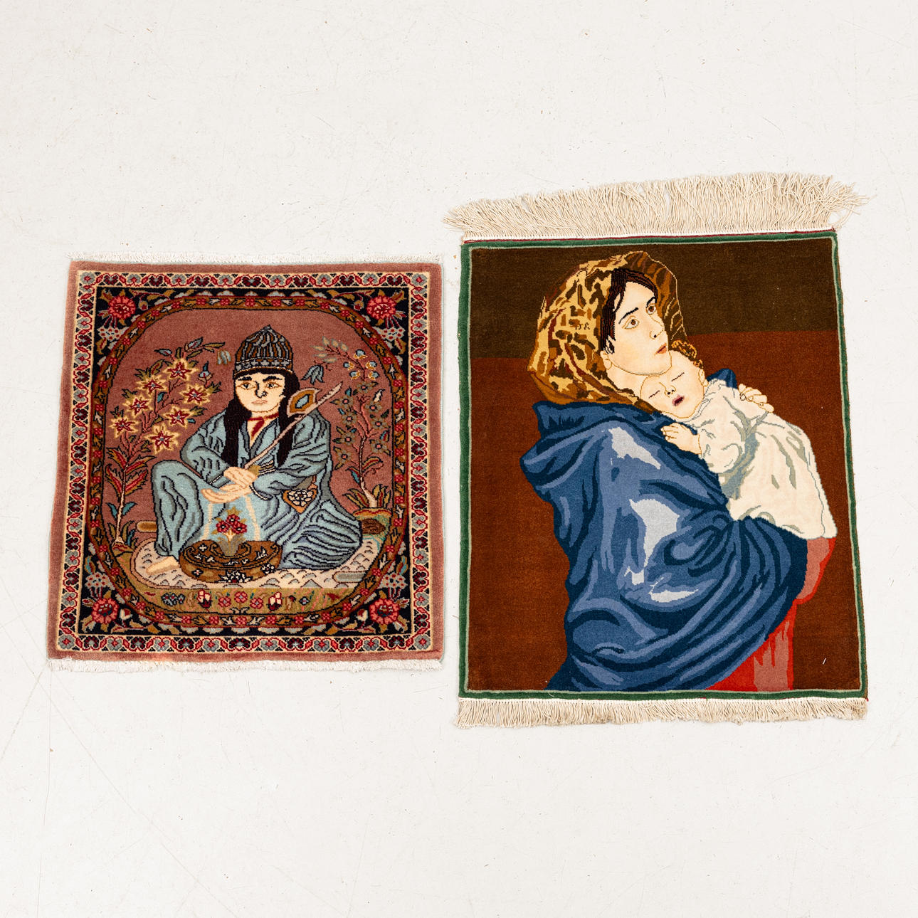 VÆGOPHÆNG, 2 stk. Täbriz, 20. årh.