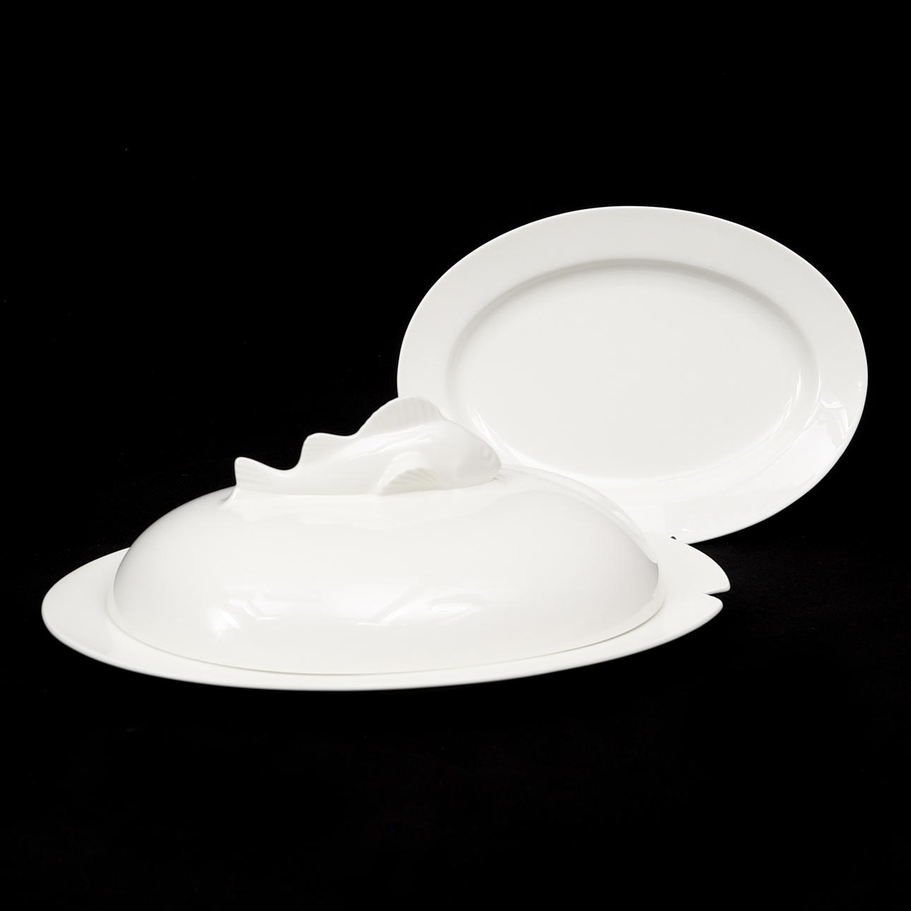 FISKFAT med lock samt extra fat, Narumi.