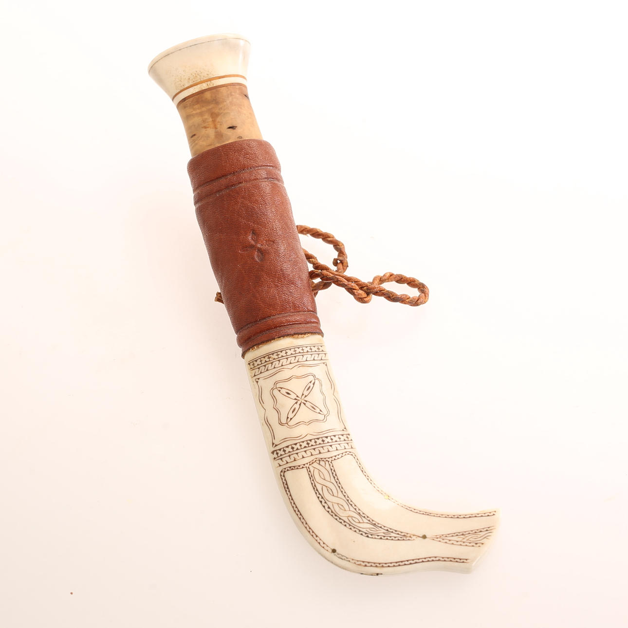 MIKAEL KUHMUUNEN. Samekninv, signed 1988.