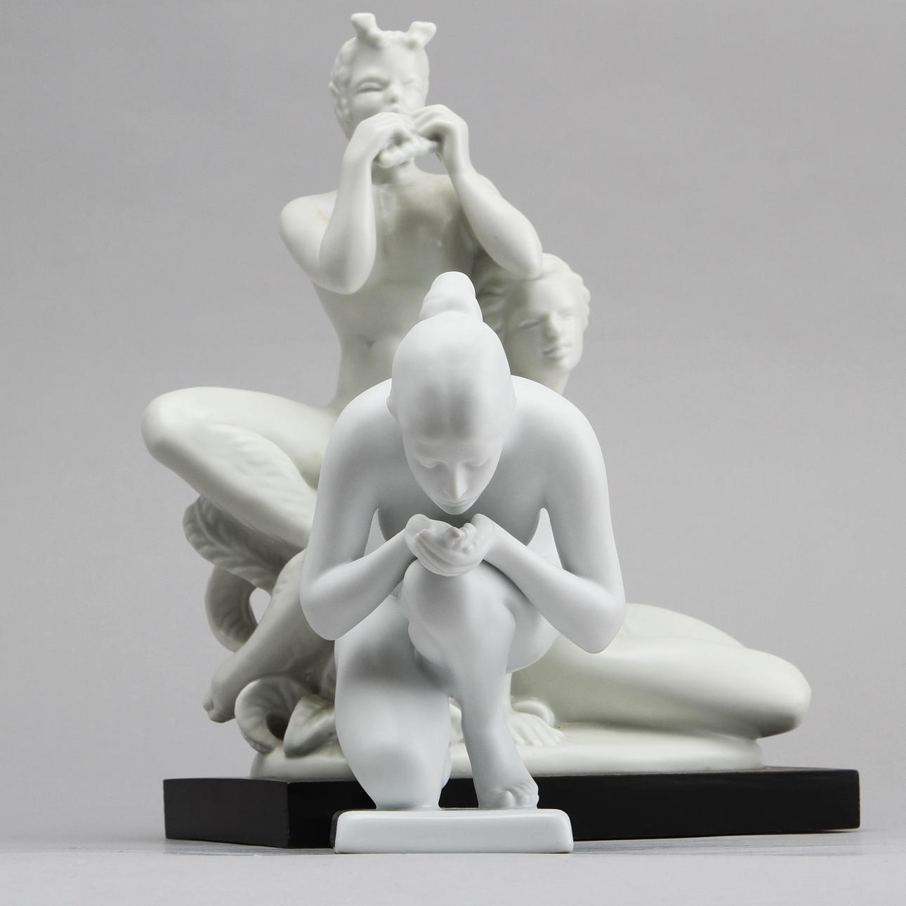 FIGURINER, 2 st, porslin, Rörstrand samt Rosenthal.