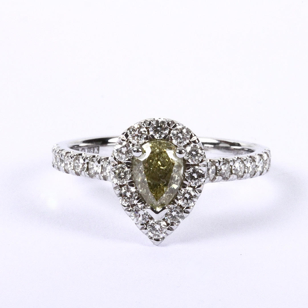 HALORING, diamonds, total 1,05ct, white gold 18K.