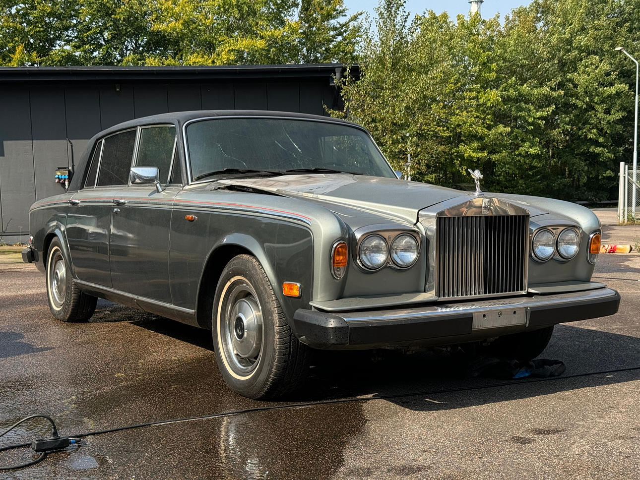 ROLLS-ROYCE, model Silver Wraith II, 1980.